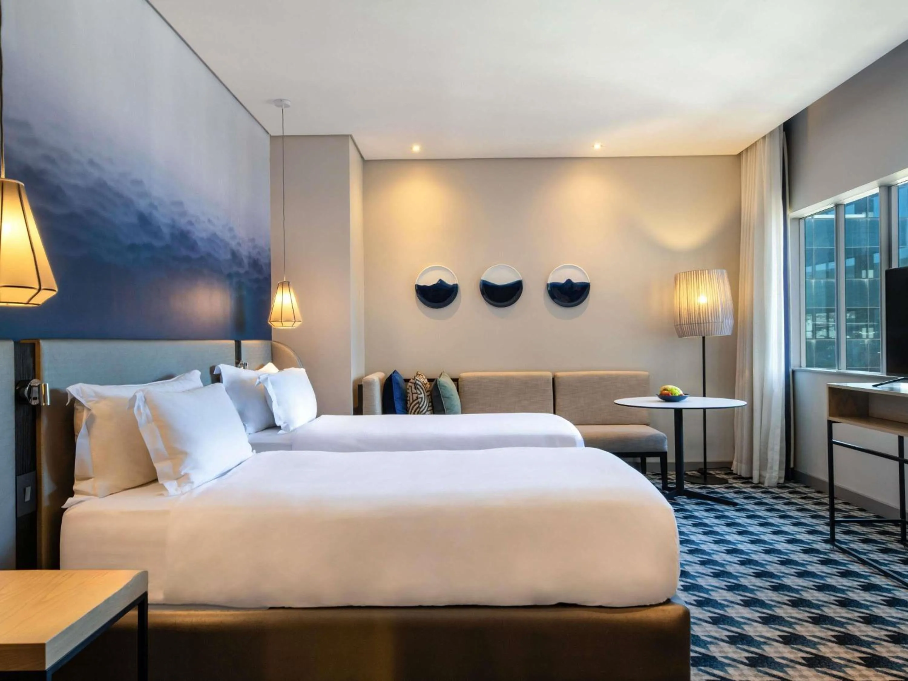 Bedroom, Bed in Pullman Cape Town City Centre