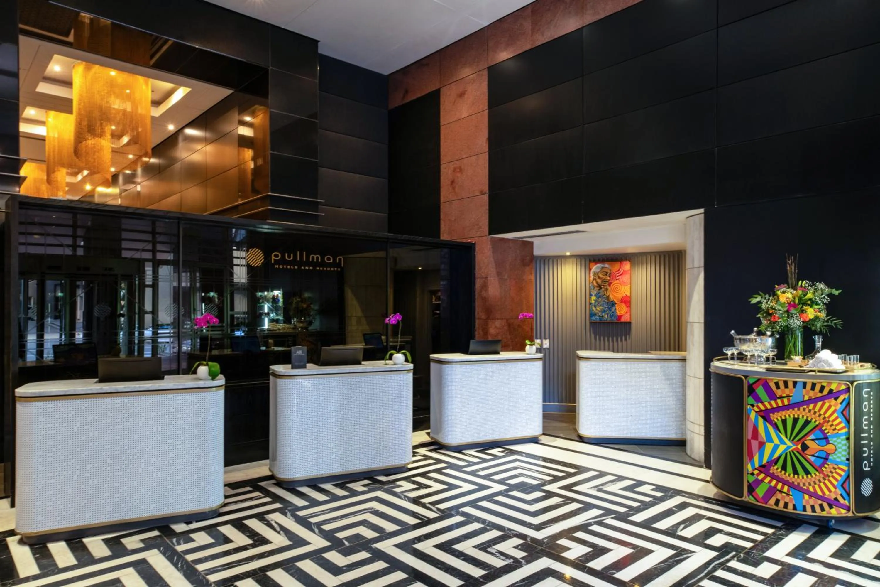 Lobby or reception in Pullman Cape Town City Centre