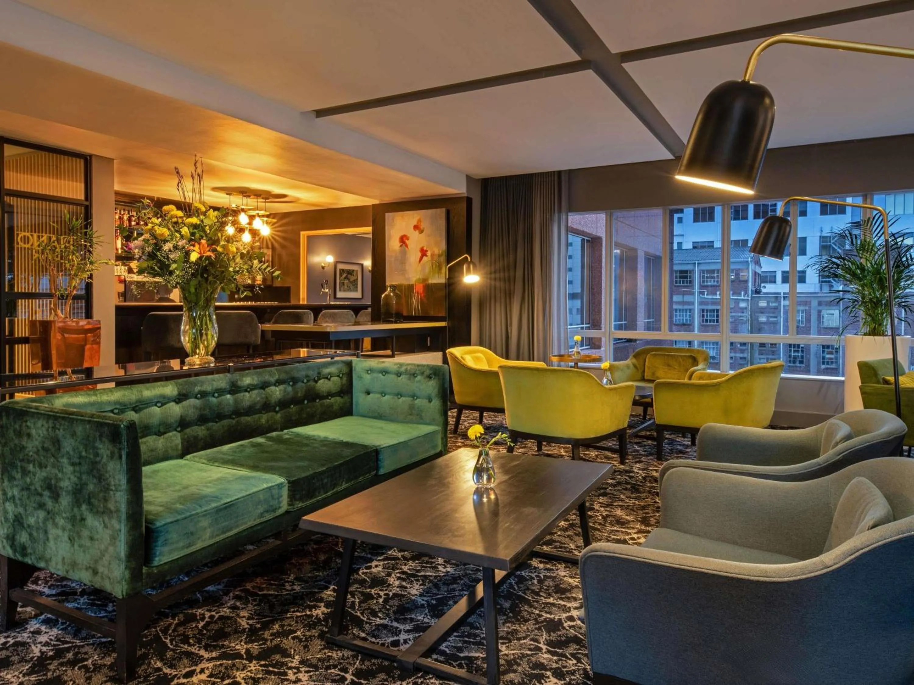 Restaurant/places to eat in Pullman Cape Town City Centre