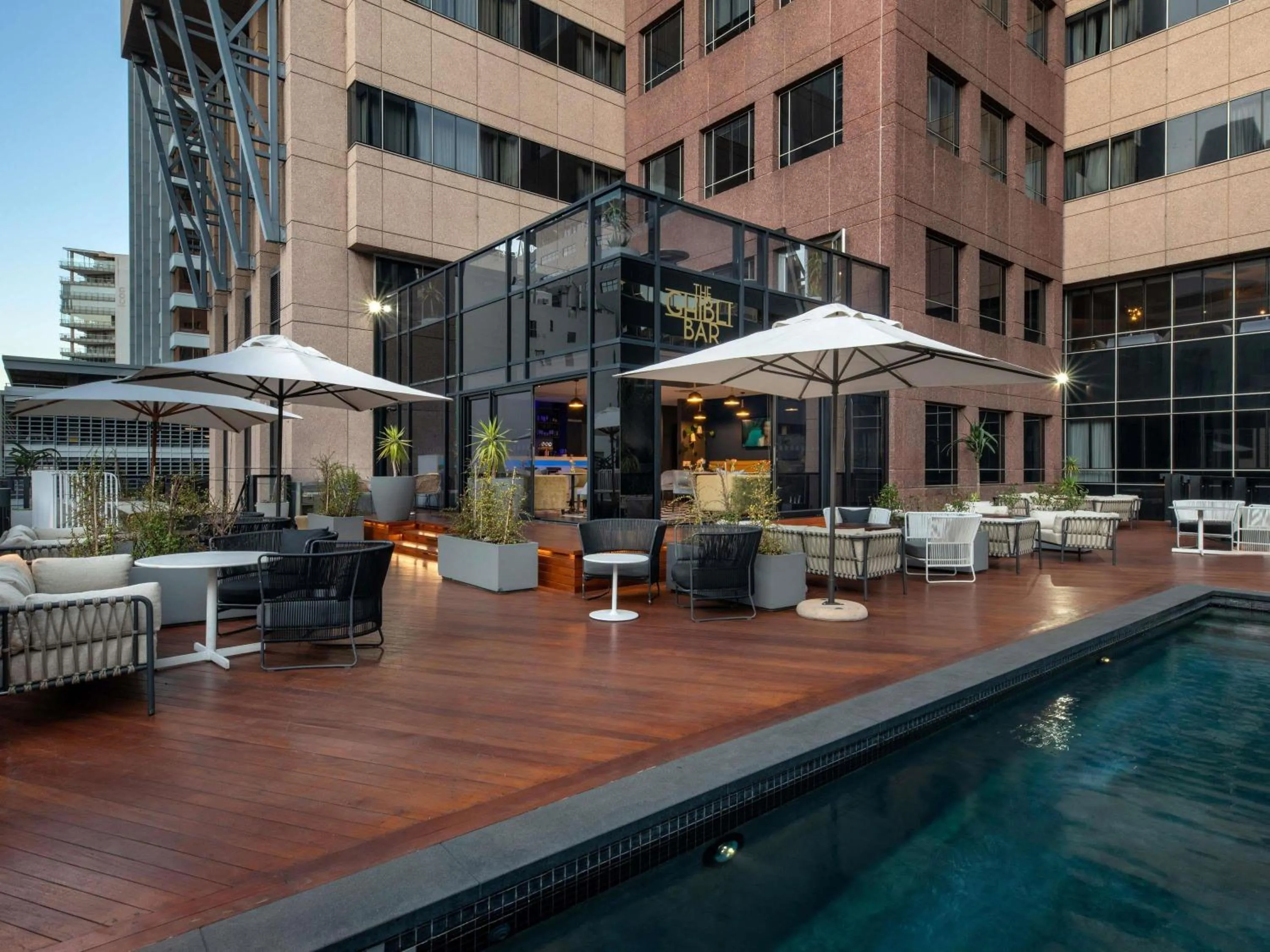 Pool view in Pullman Cape Town City Centre