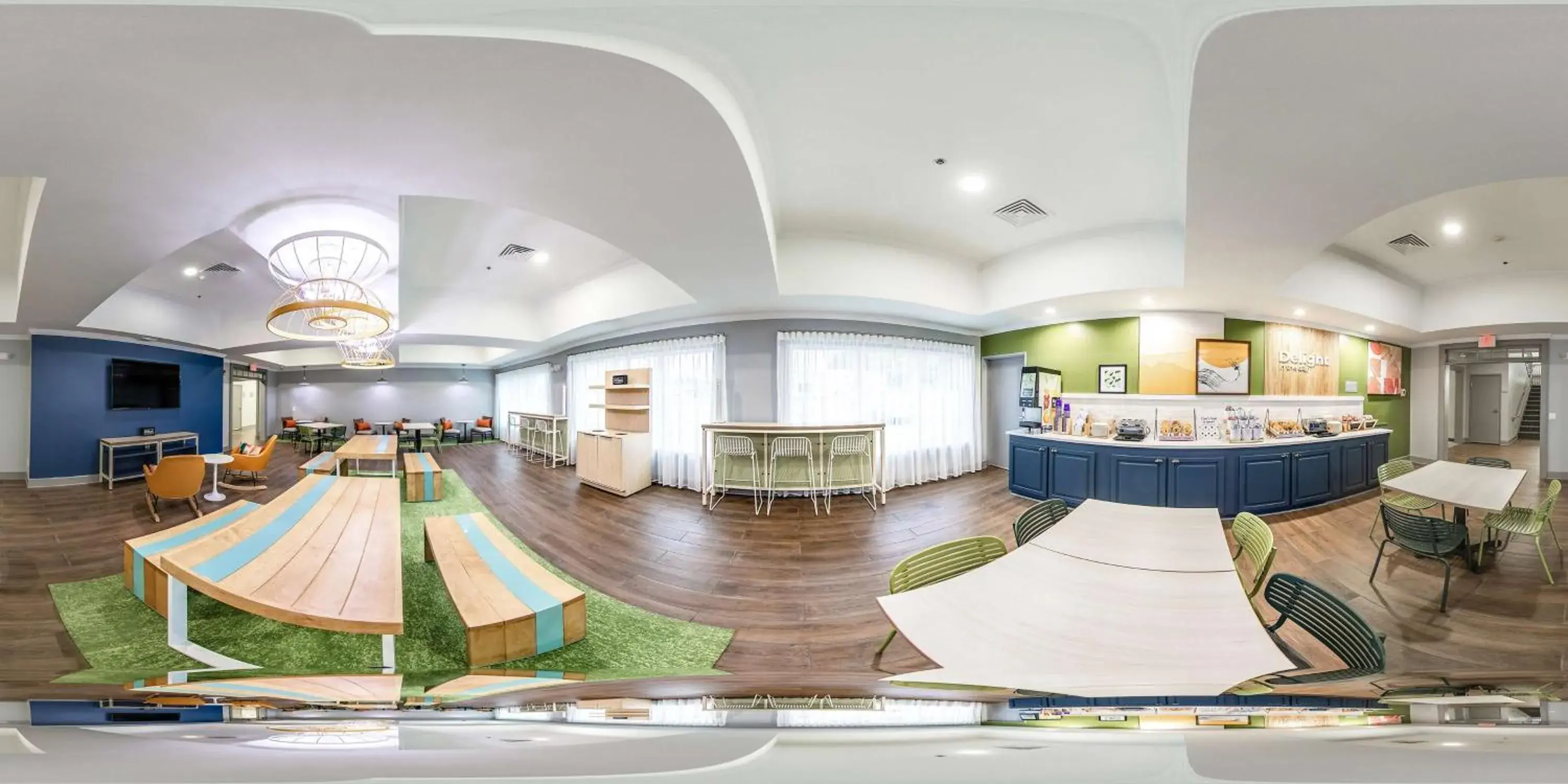 Restaurant/places to eat in Spark by Hilton Commerce, GA Restaurant/places to eat in Spark by Hilton Commerce, GA