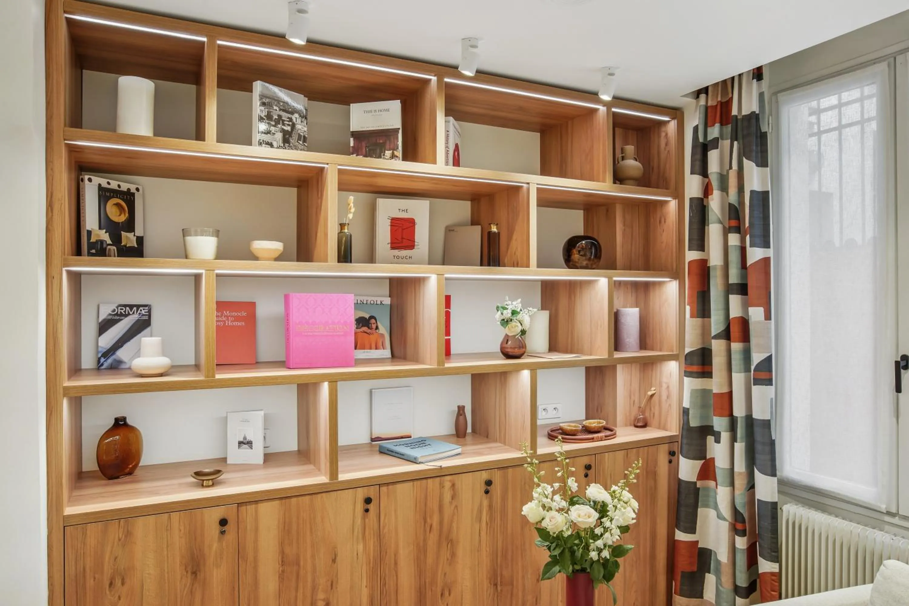 Lobby or reception in Hôtel Alexandrine Opera