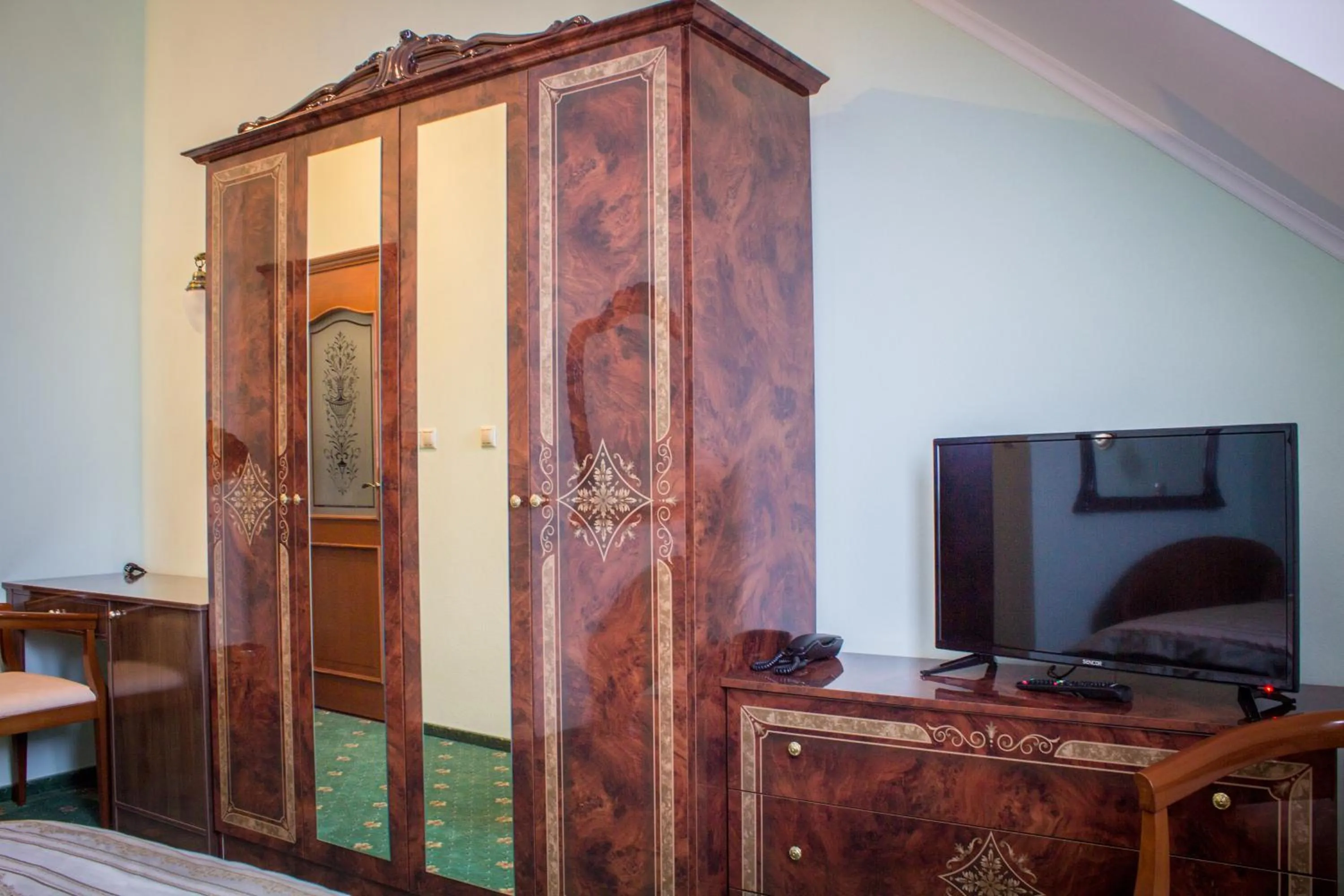 Living room, TV/Entertainment Center in Hotel Viliam Frano