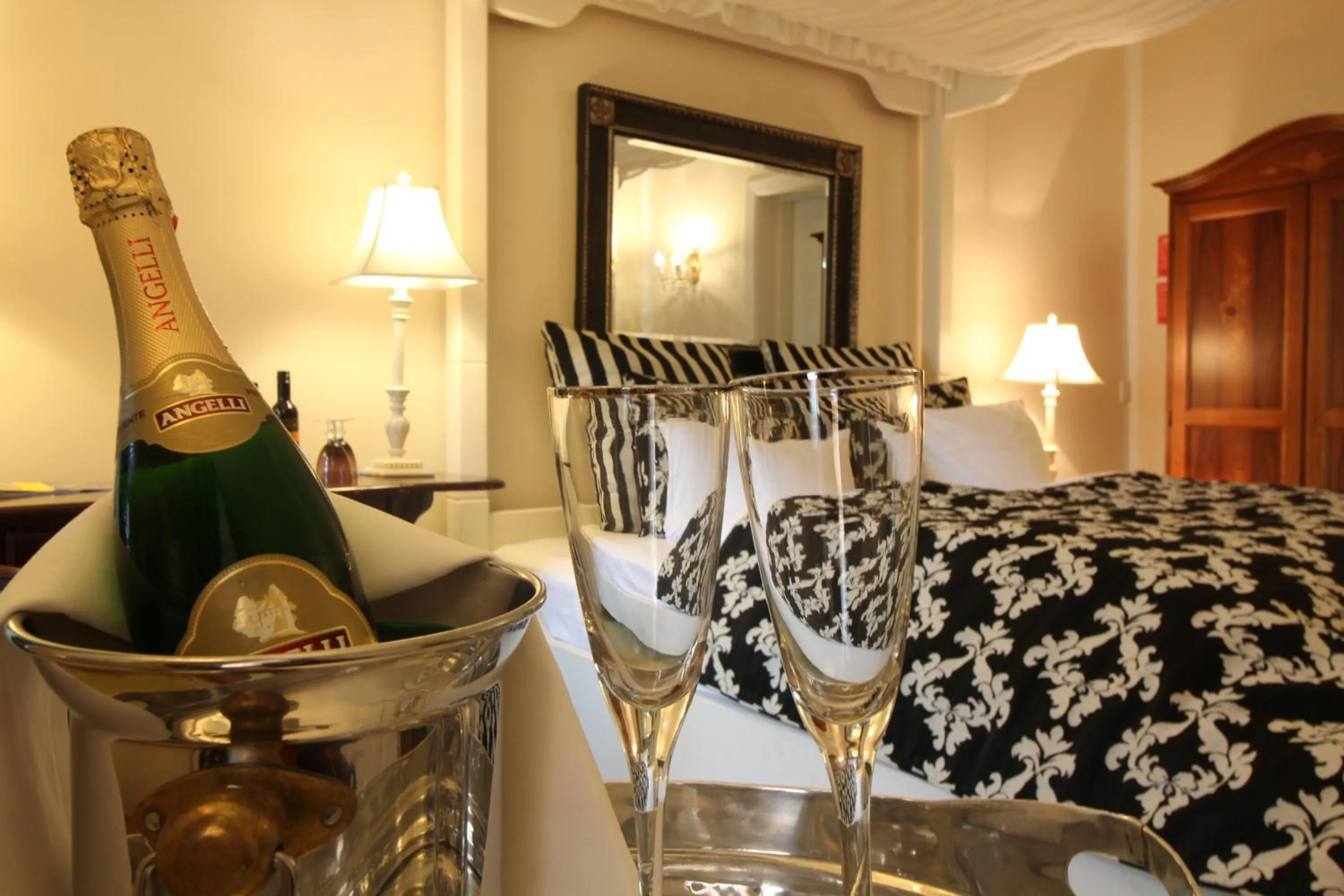 Bedroom in Kokkedal Slotshotel