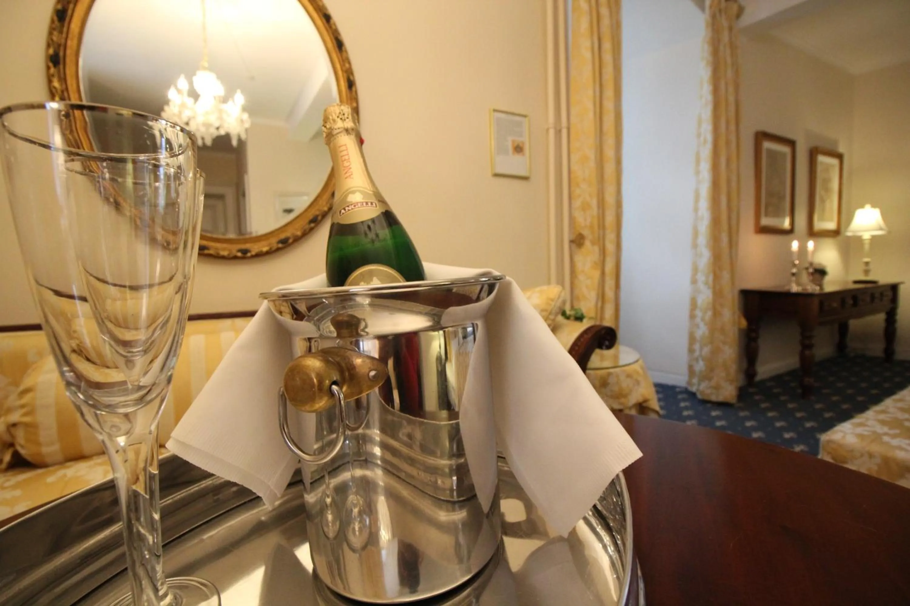 Food and drinks, Bed in Kokkedal Slotshotel