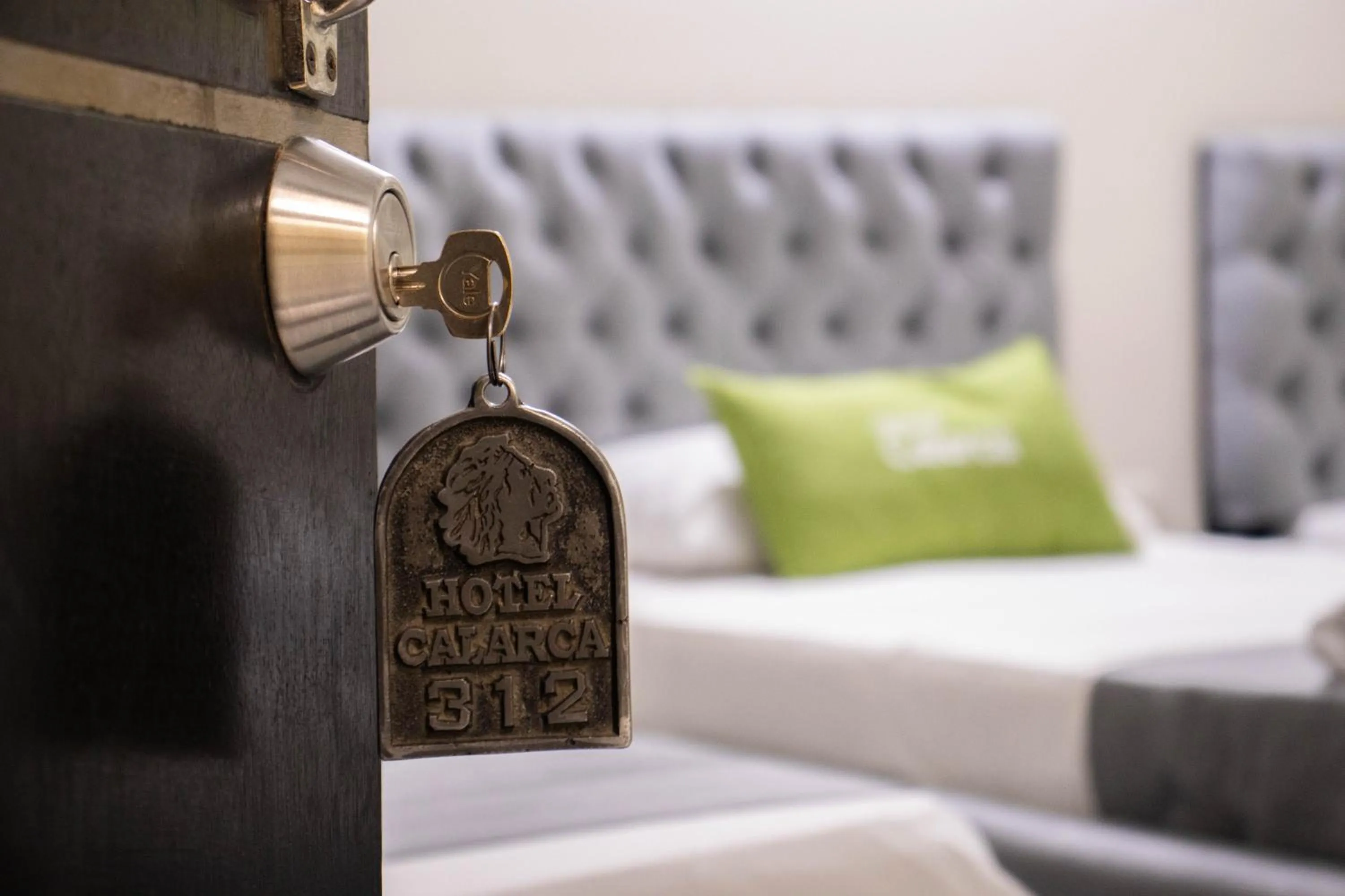 Bed in Hotel Calarca N1