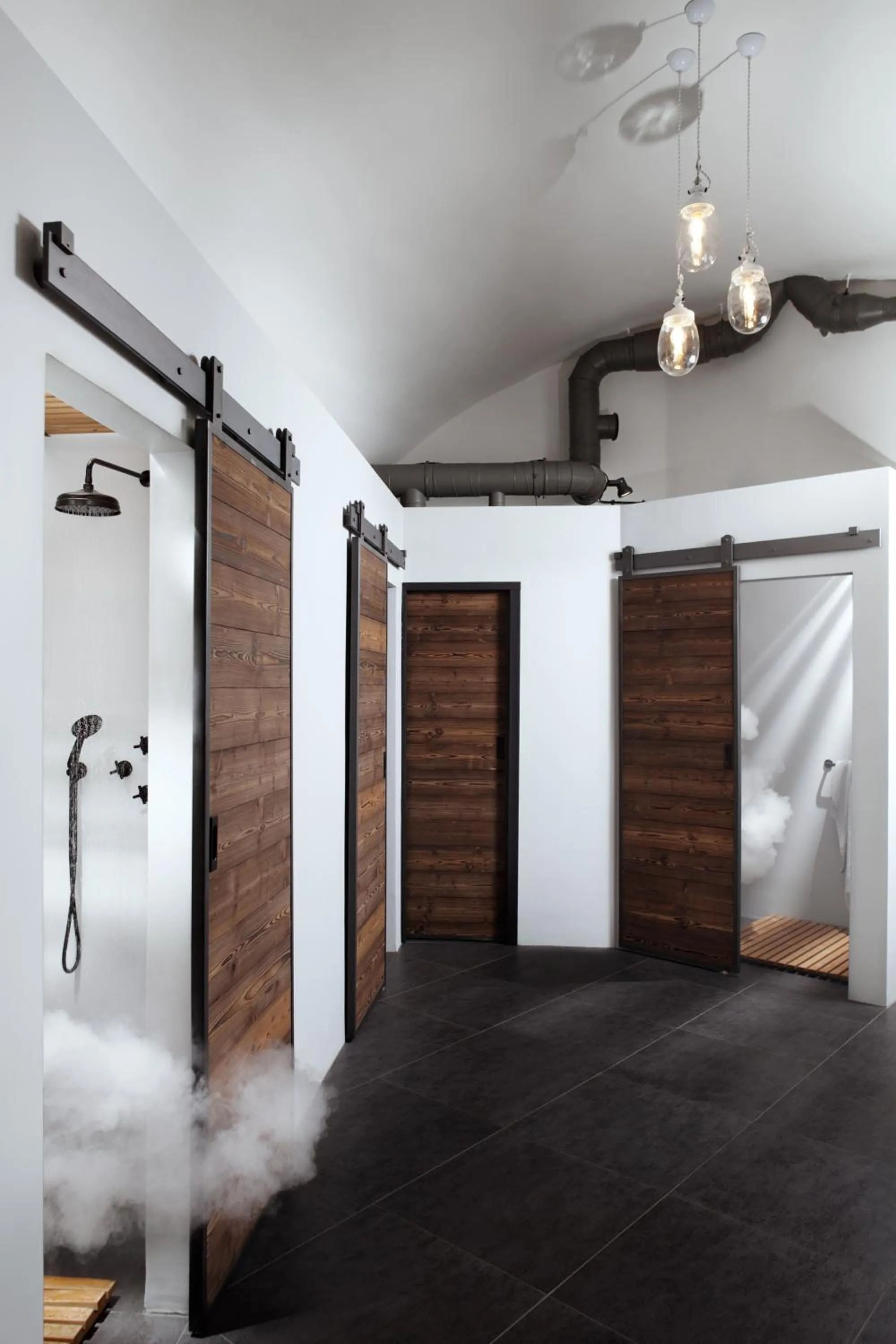 Bathroom, Bed in Long Story Short Hostel & Café