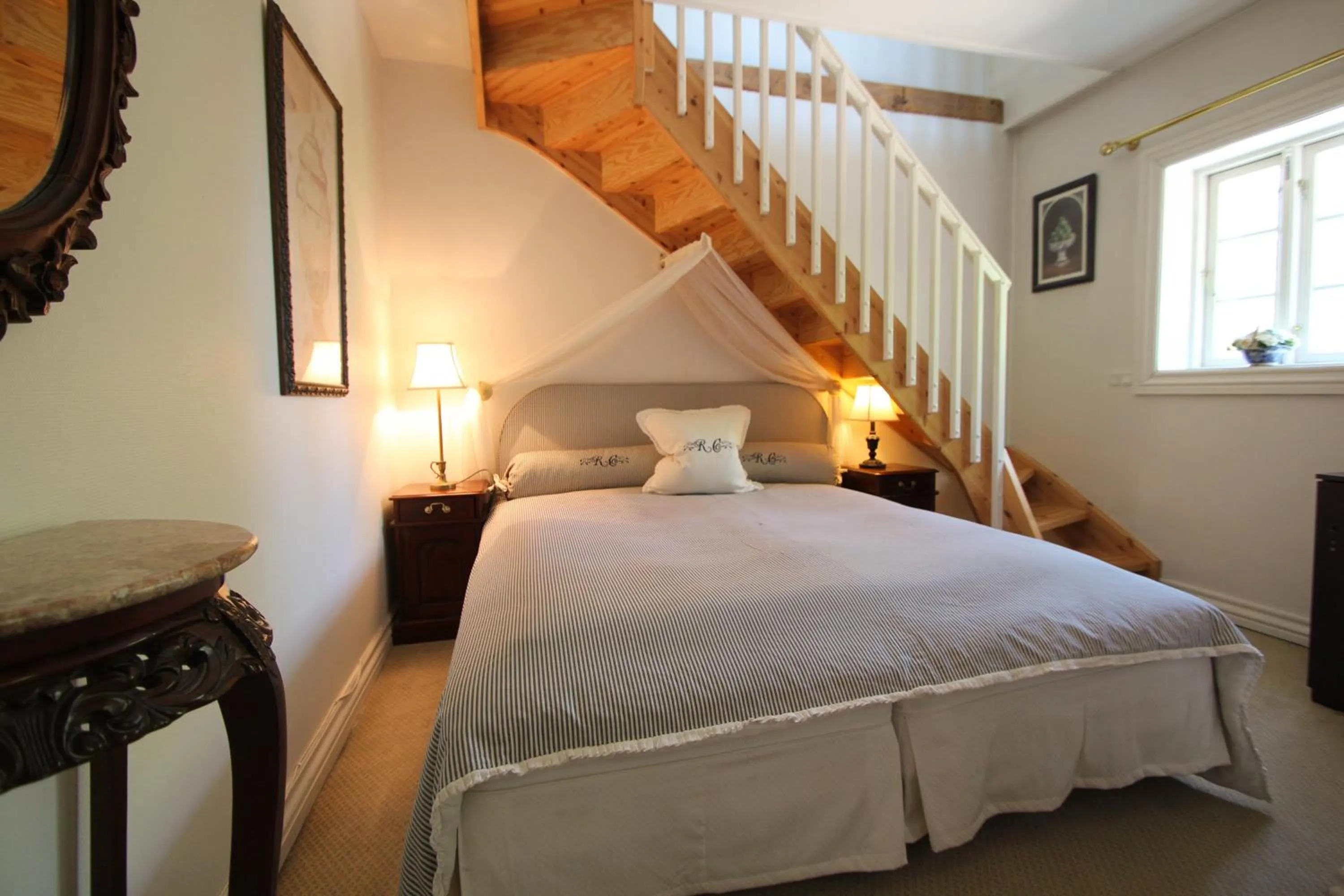 Bed in Sauntehus Castle Hotel