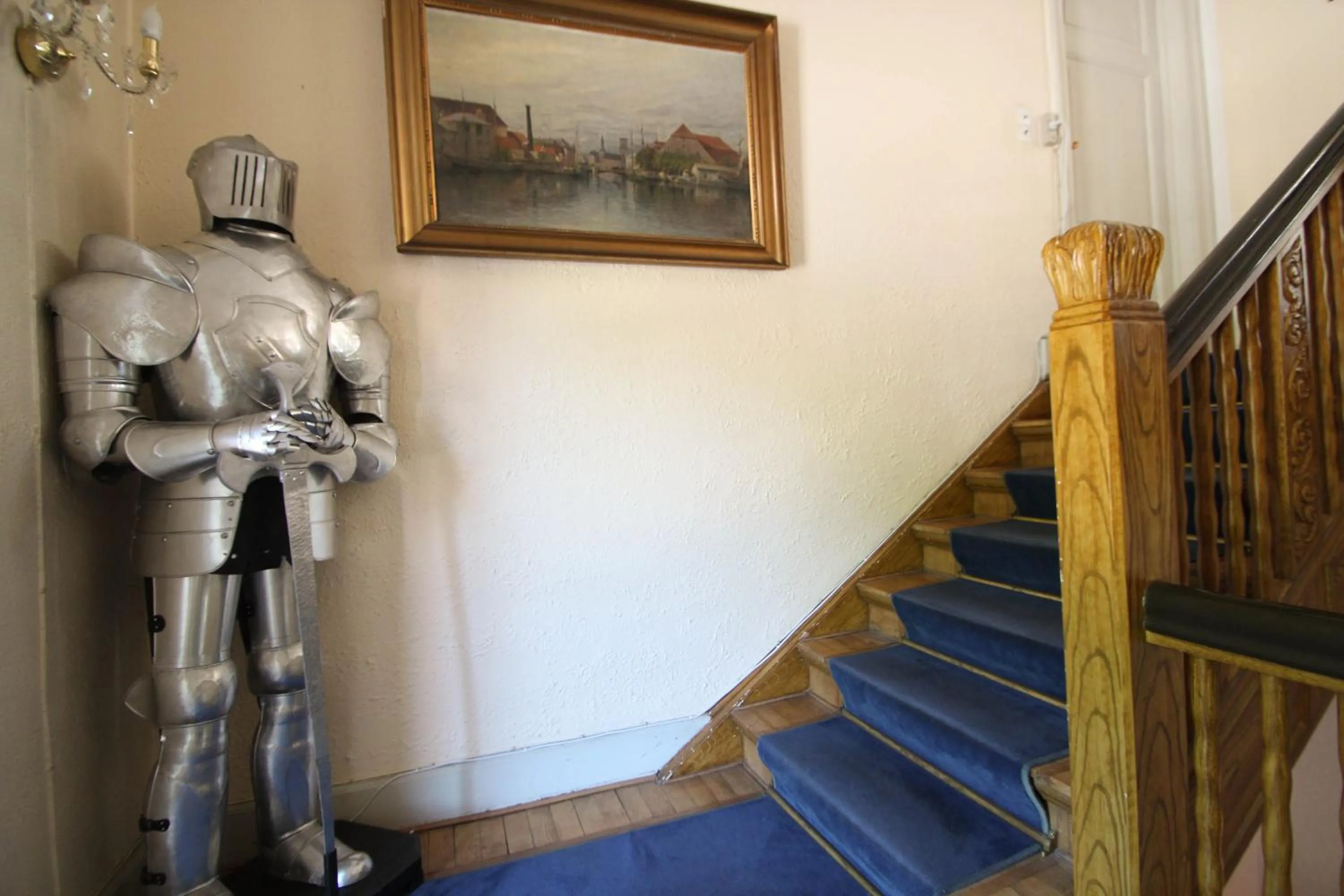 Decorative detail in Sauntehus Castle Hotel