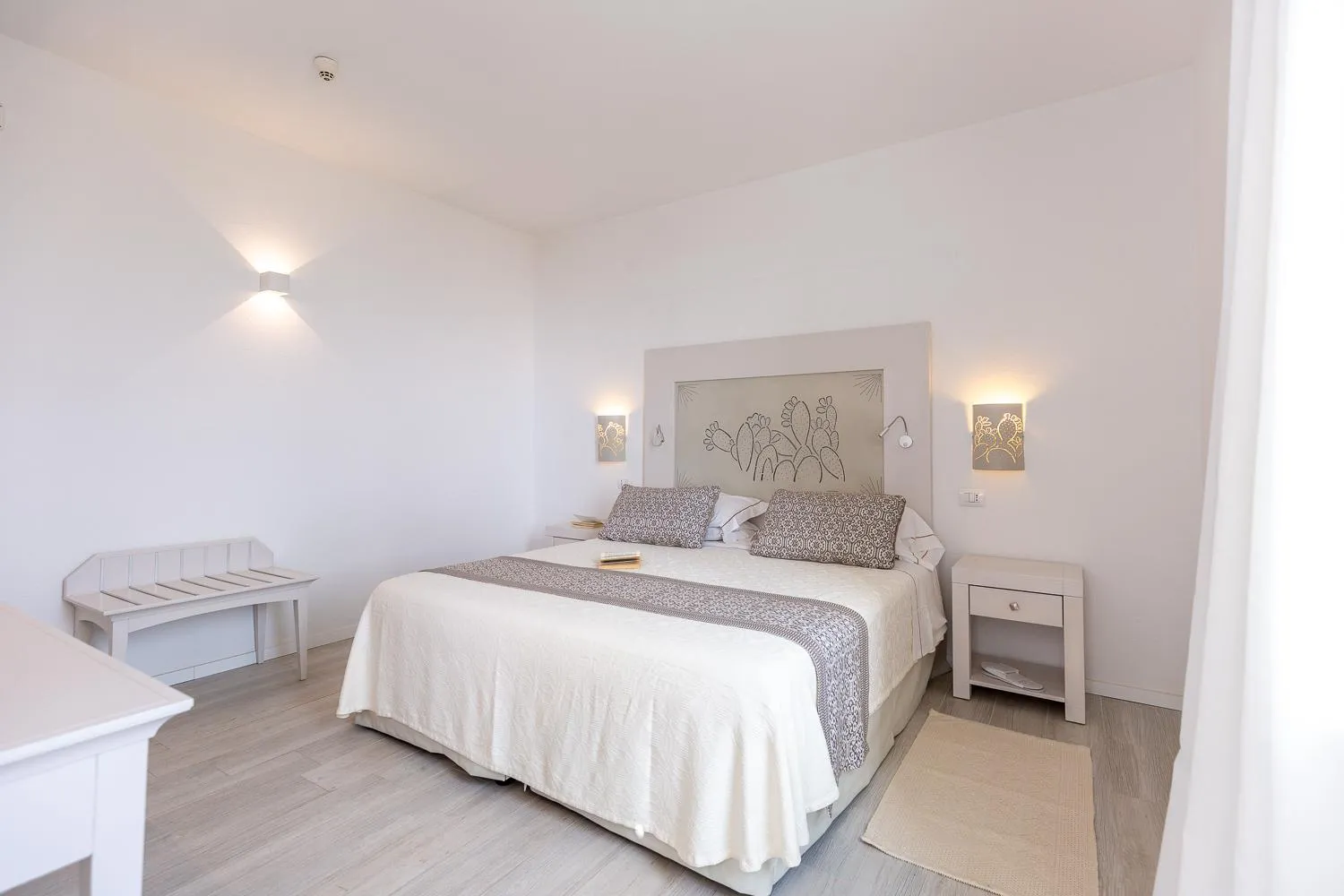 Bed in Hotel Flamingo