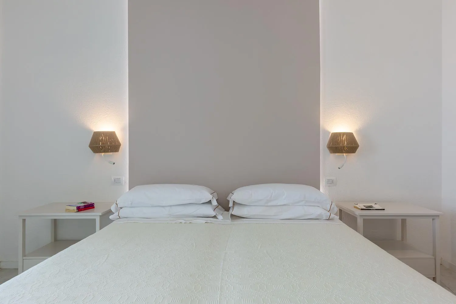 Bedroom, Bed in Hotel Flamingo