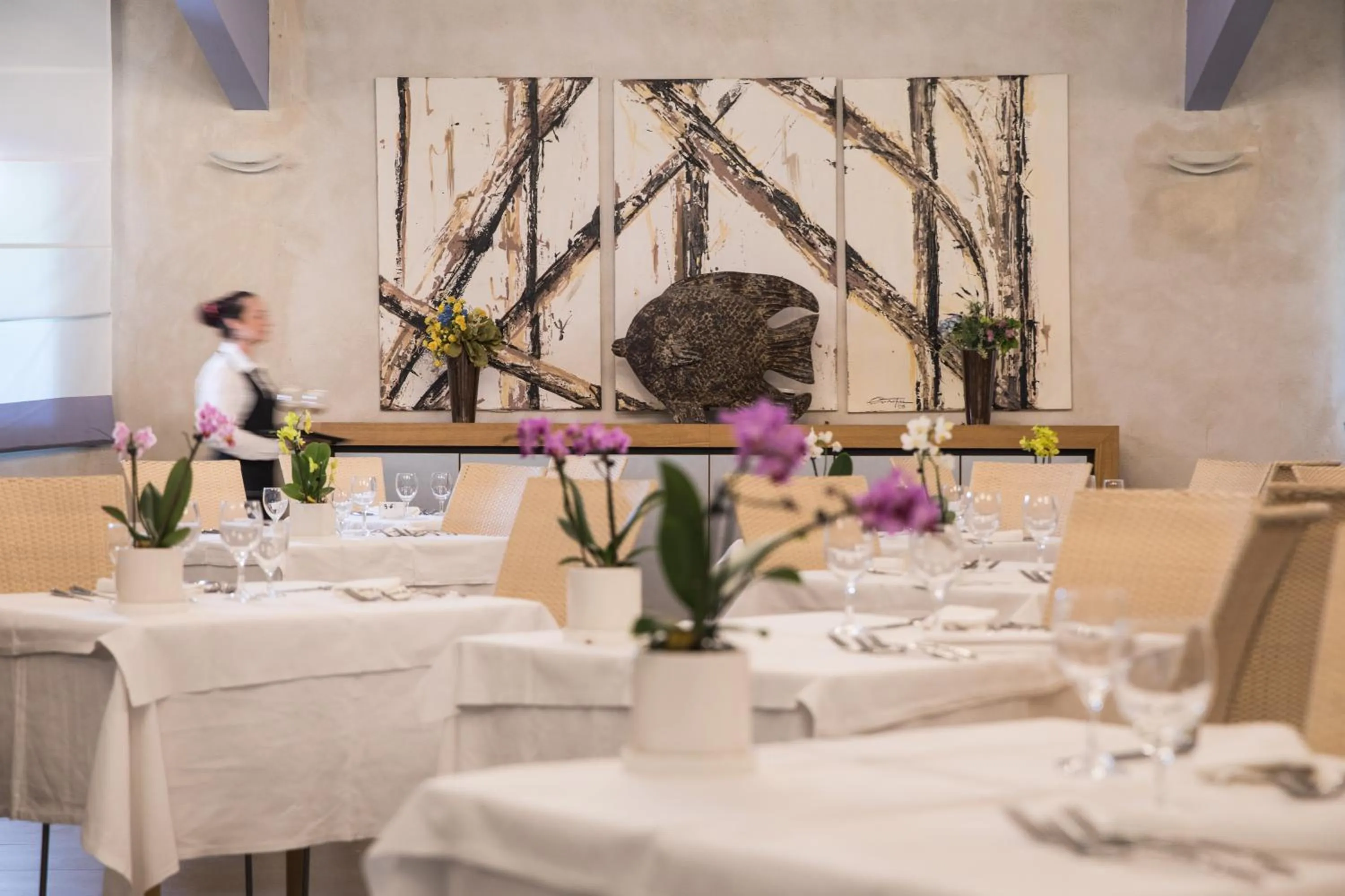 Restaurant/places to eat in Hotel Flamingo