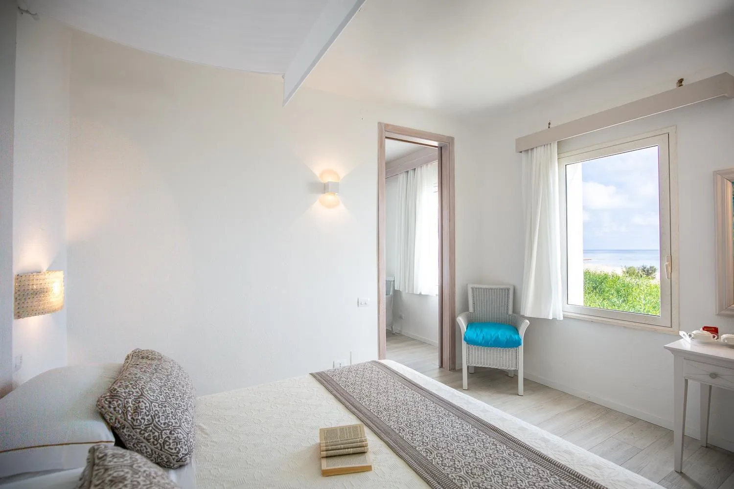 Bedroom, Bed in Hotel Flamingo