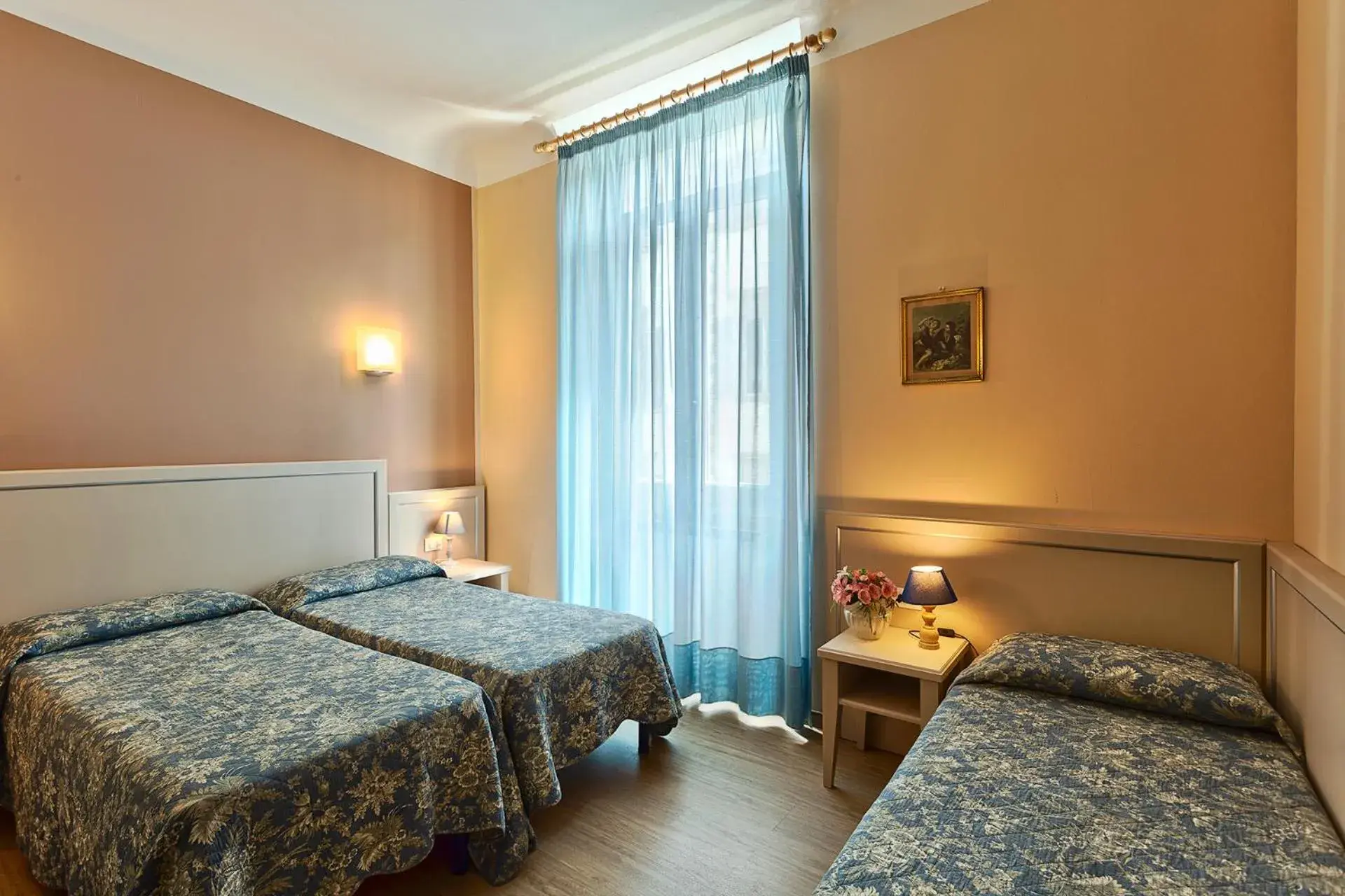 Photo of the whole room, Bed in Hotel Eden Photo of the whole room, Bed in Hotel Eden