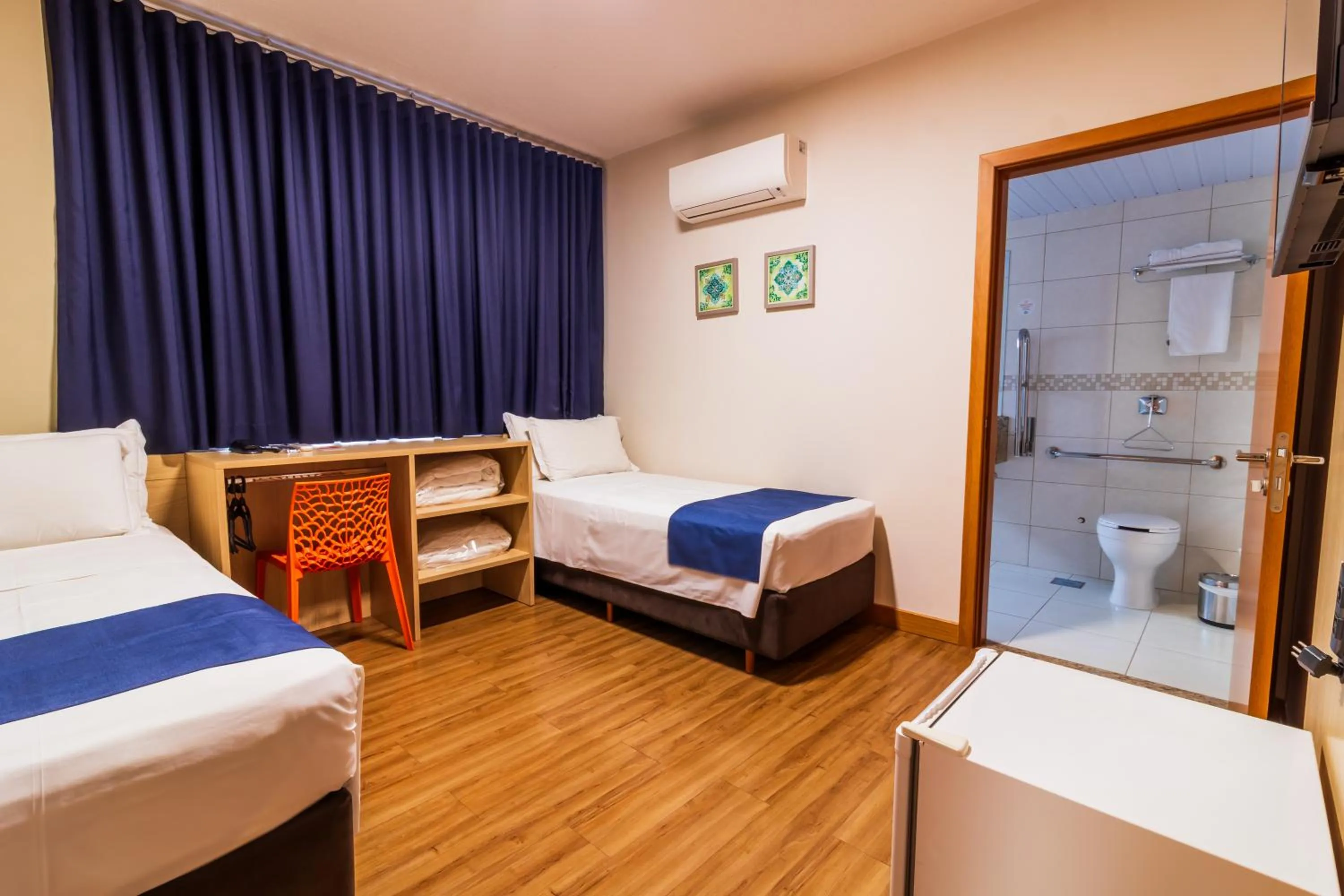 Bed in Luds Comfort Hotel