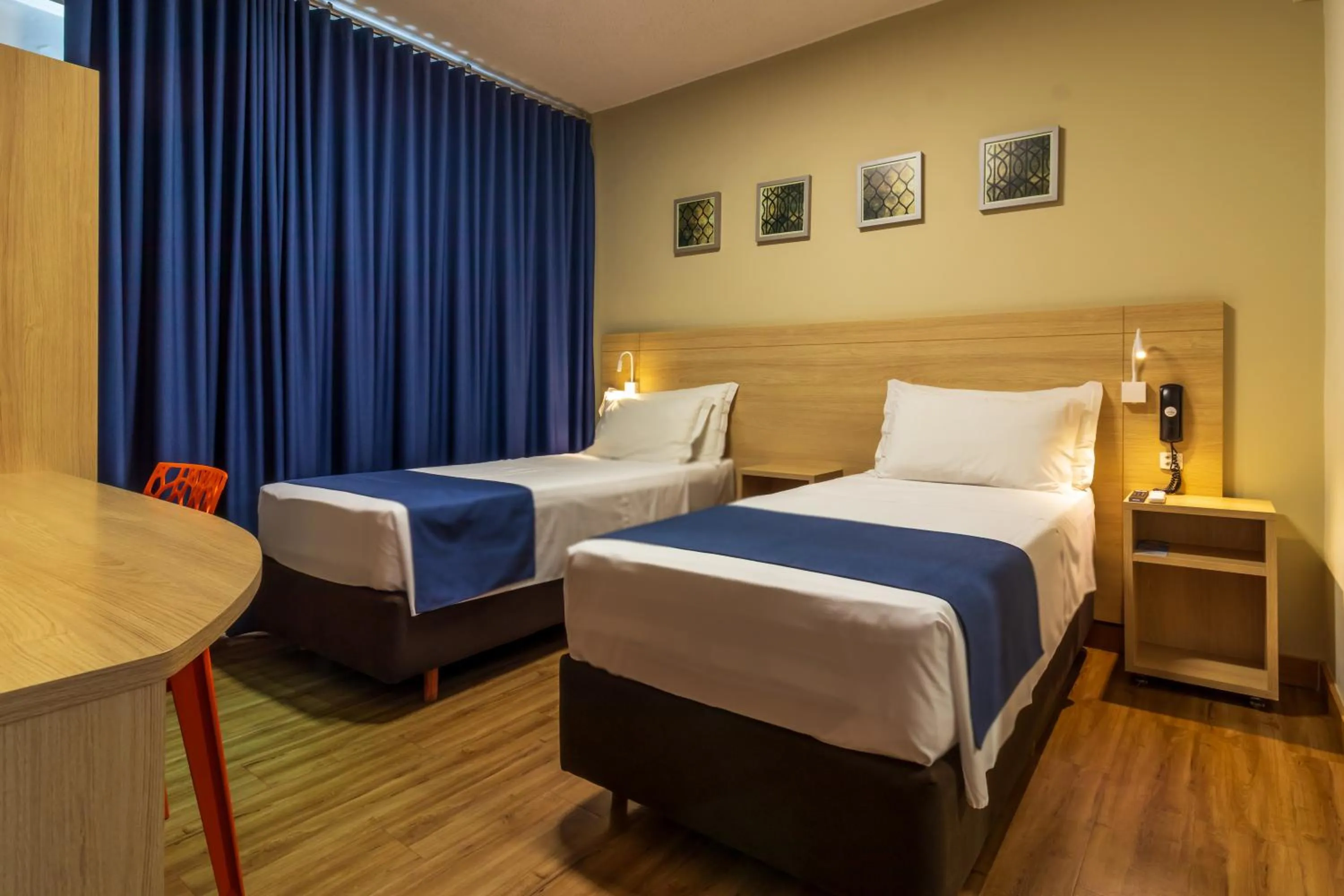 Bed in Luds Comfort Hotel