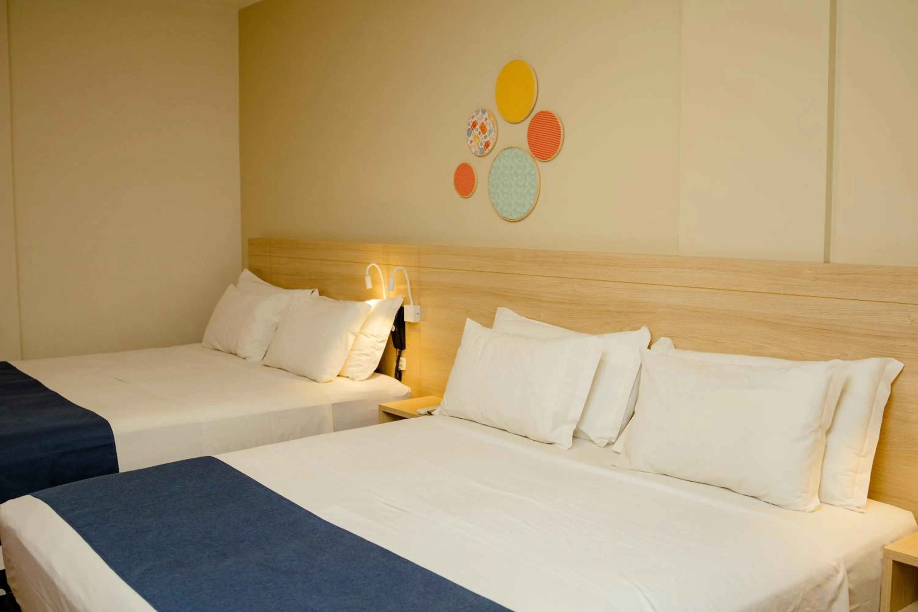 Bed in Luds Comfort Hotel