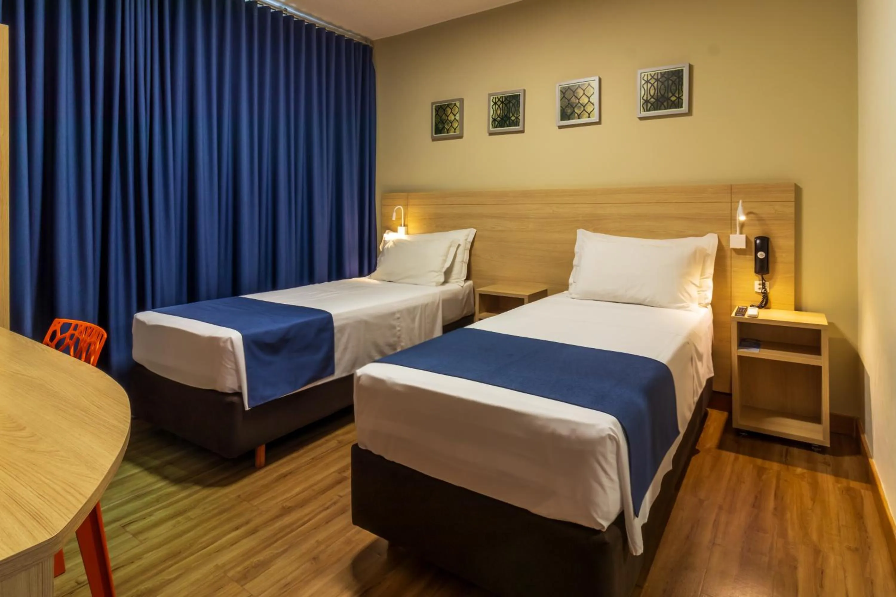 Bed in Luds Comfort Hotel