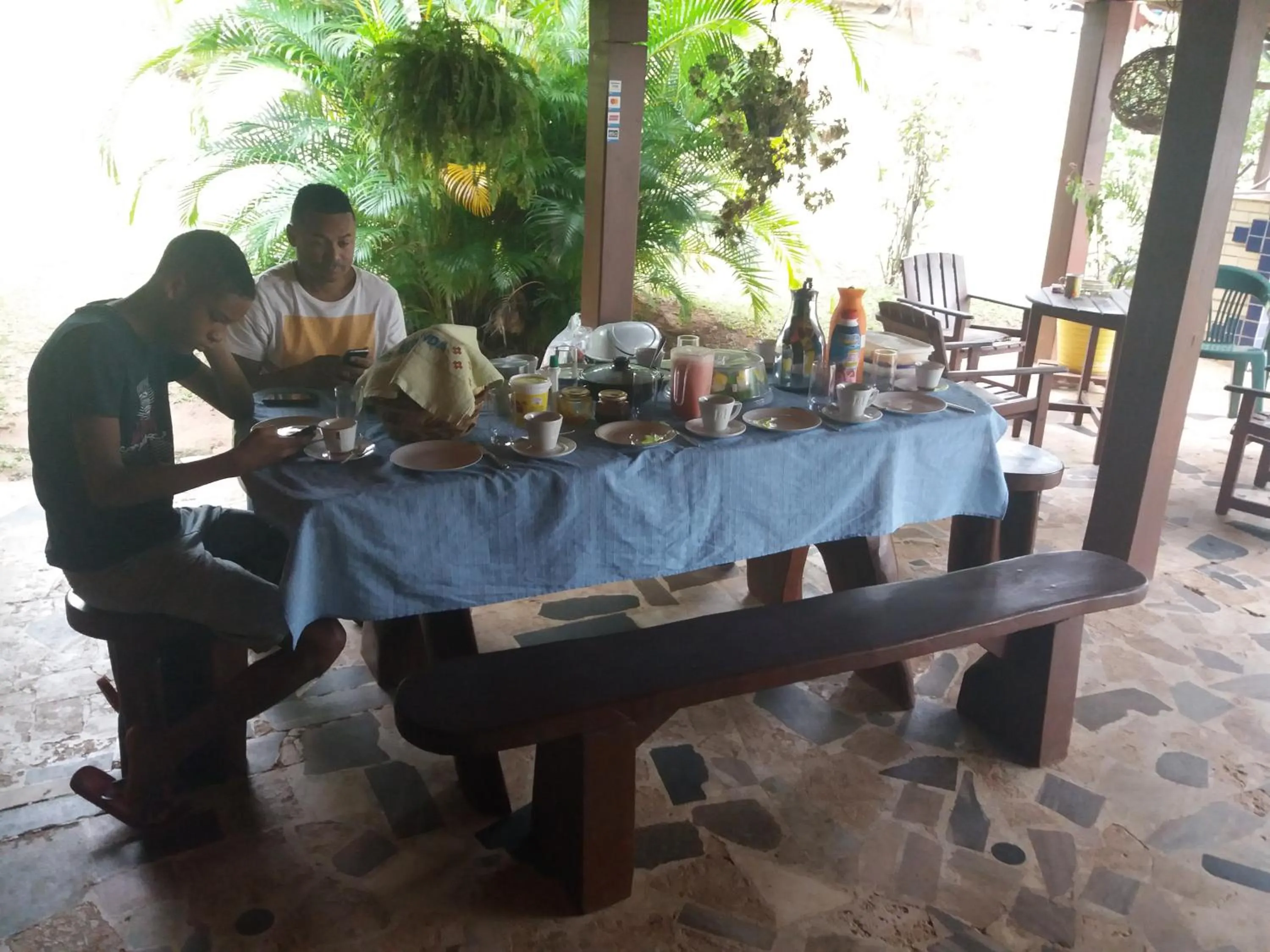 Breakfast in Sitio Os Tres