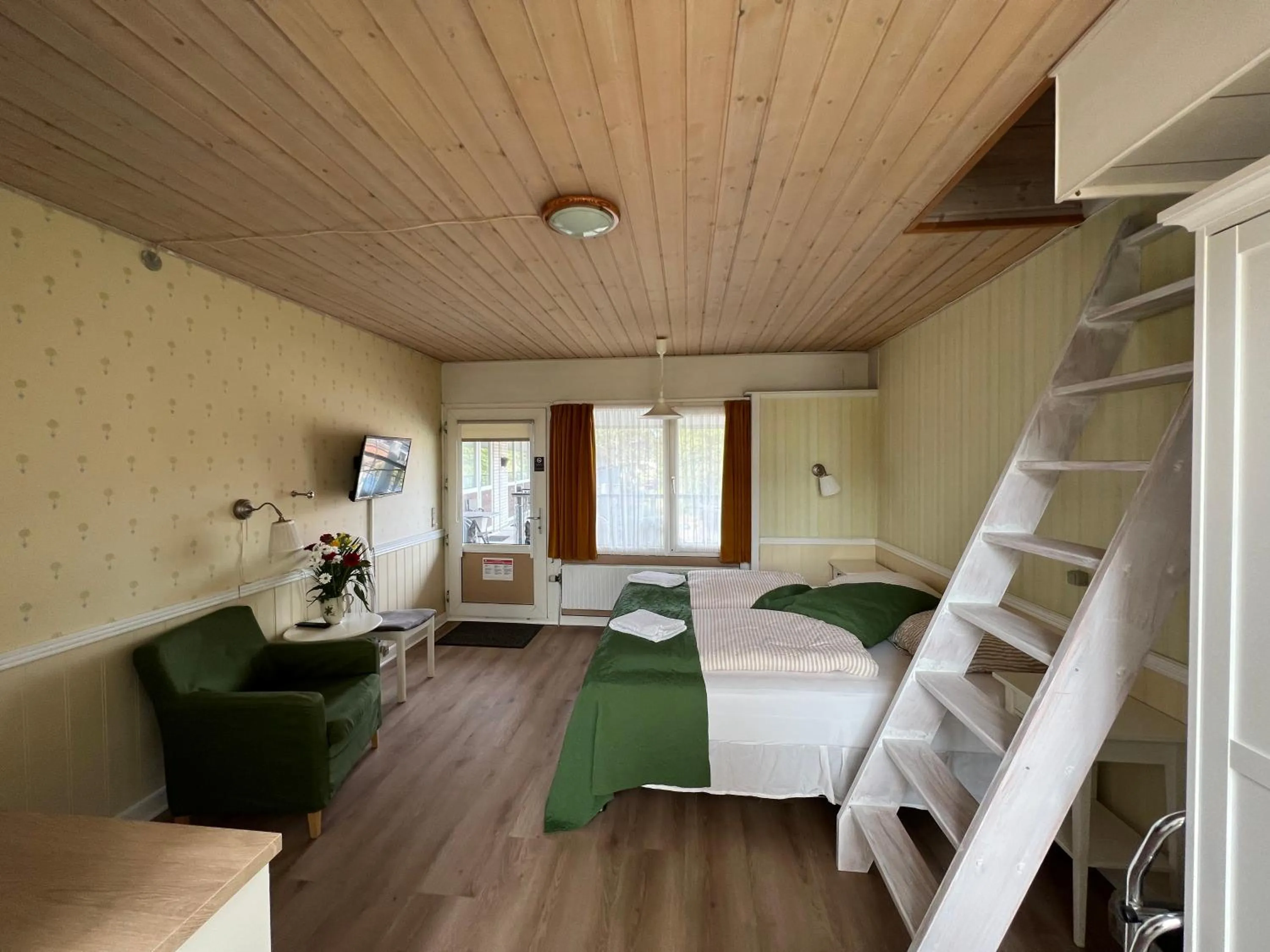 Bed in Hotel Kommandørgården