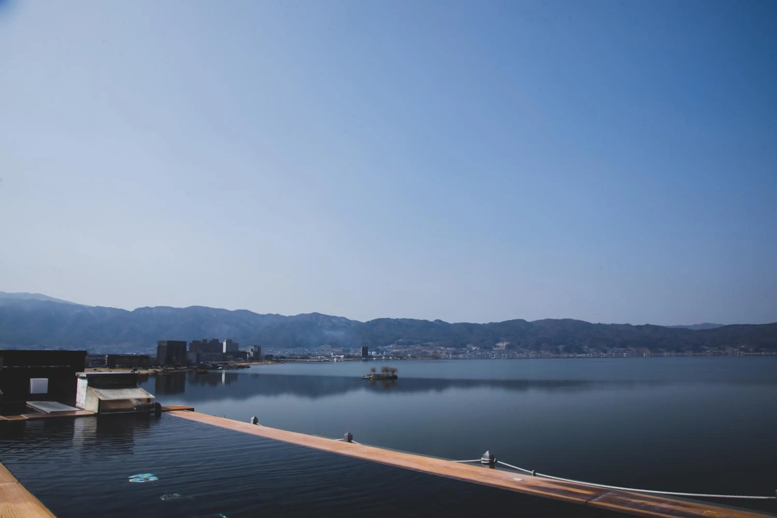 Open Air Bath in Sui Suwako
