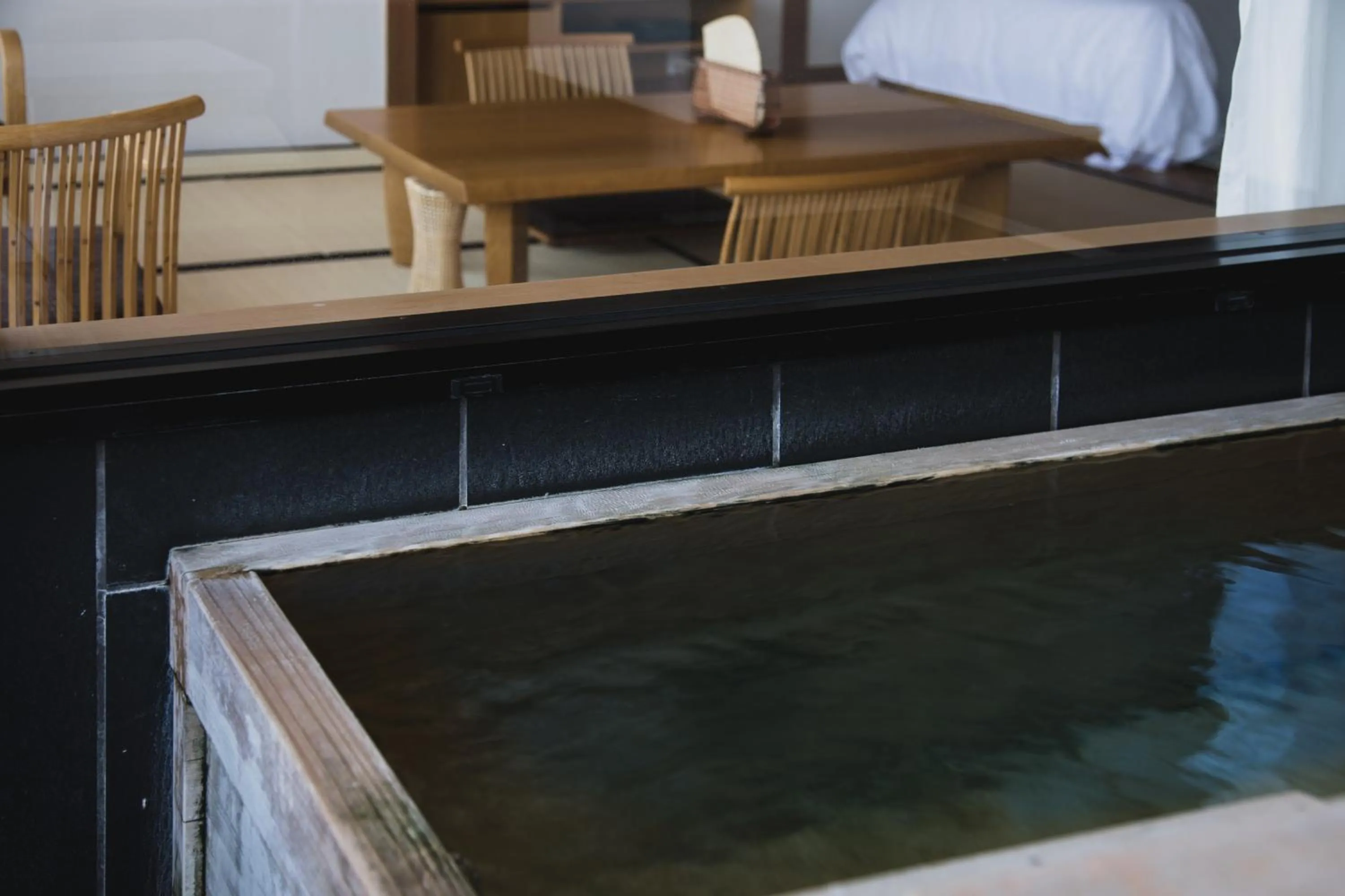 Open Air Bath in Sui Suwako