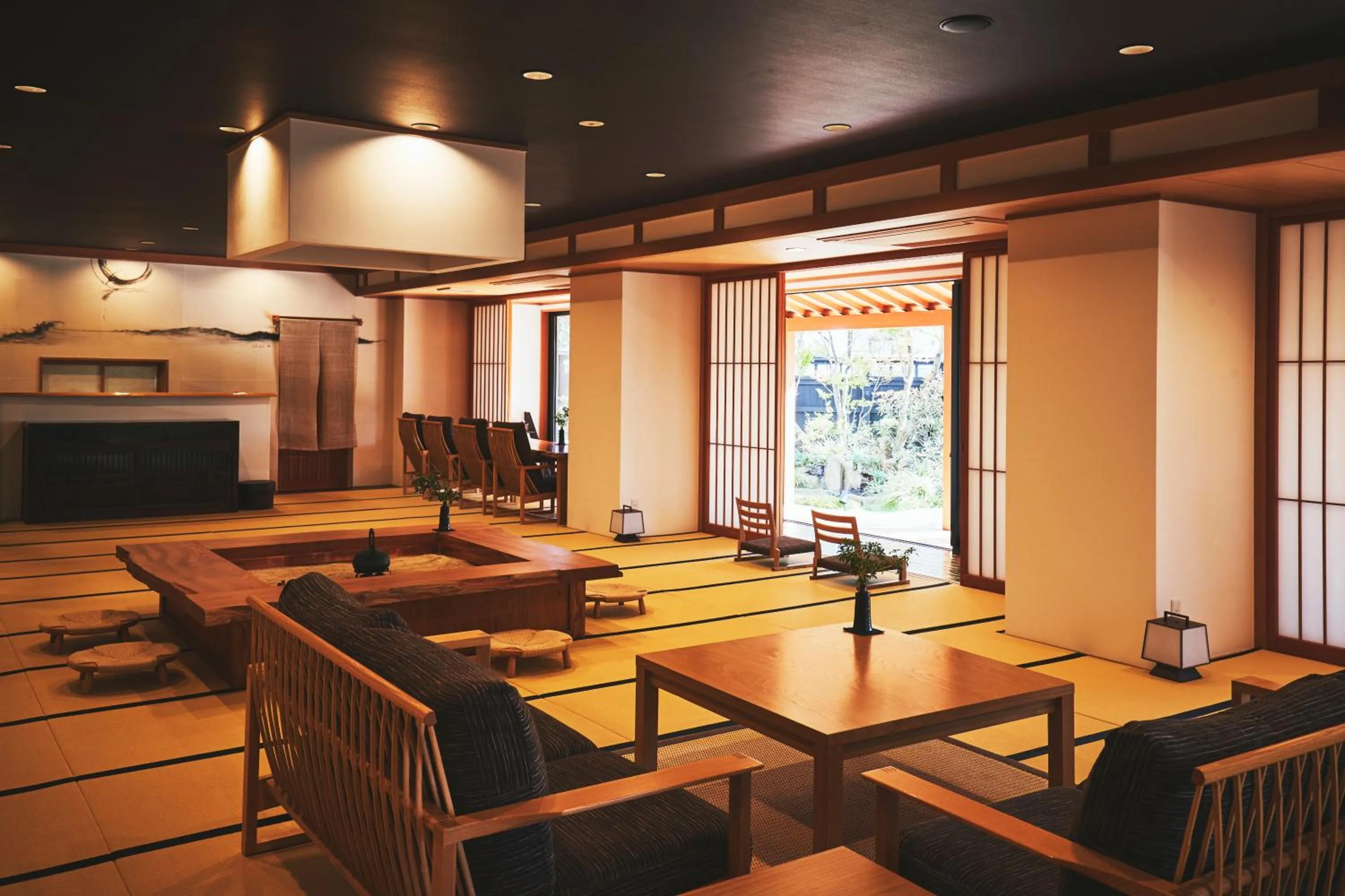 Communal lounge/ TV room in Sui Suwako