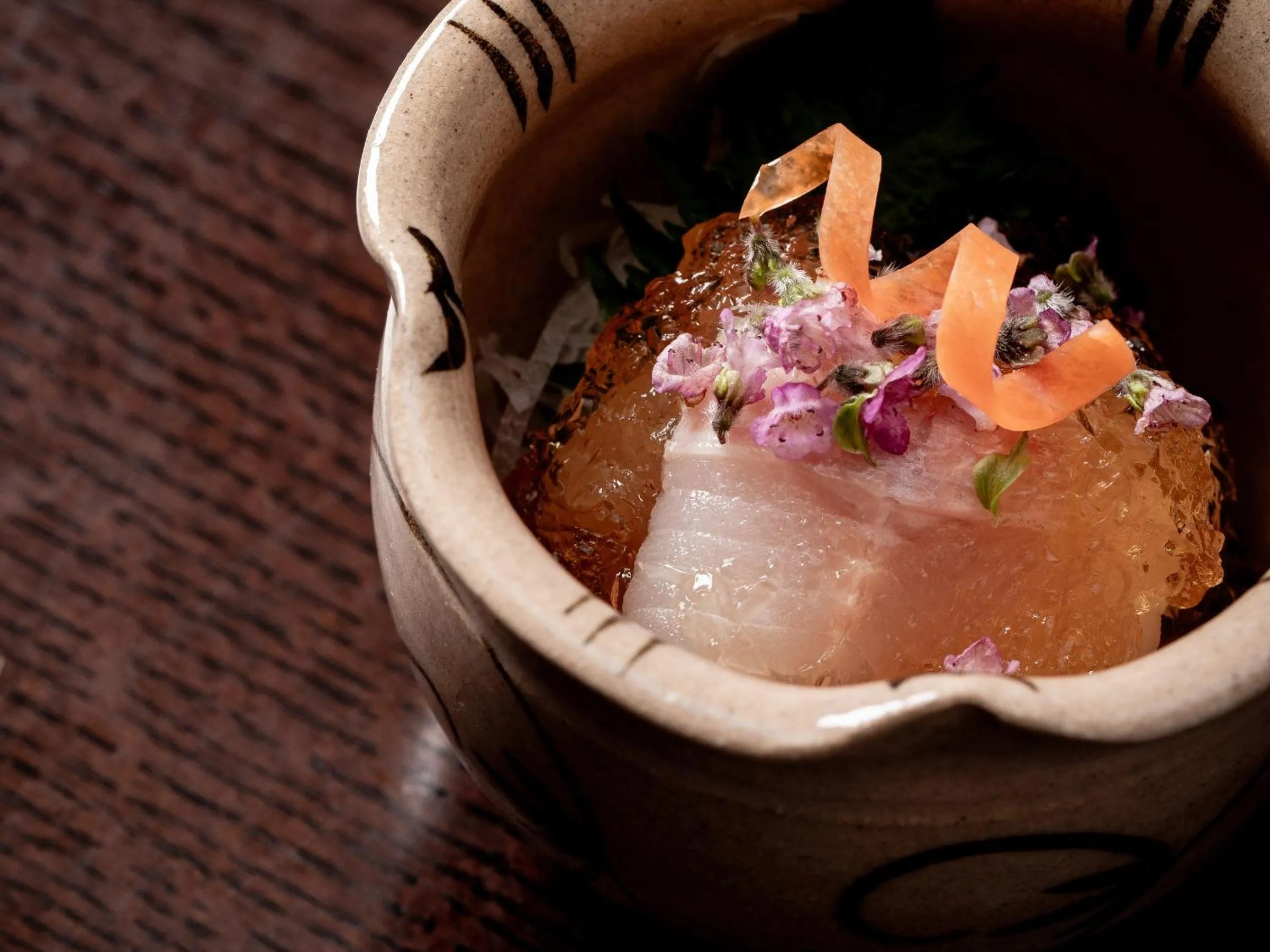 Food close-up in Sui Suwako