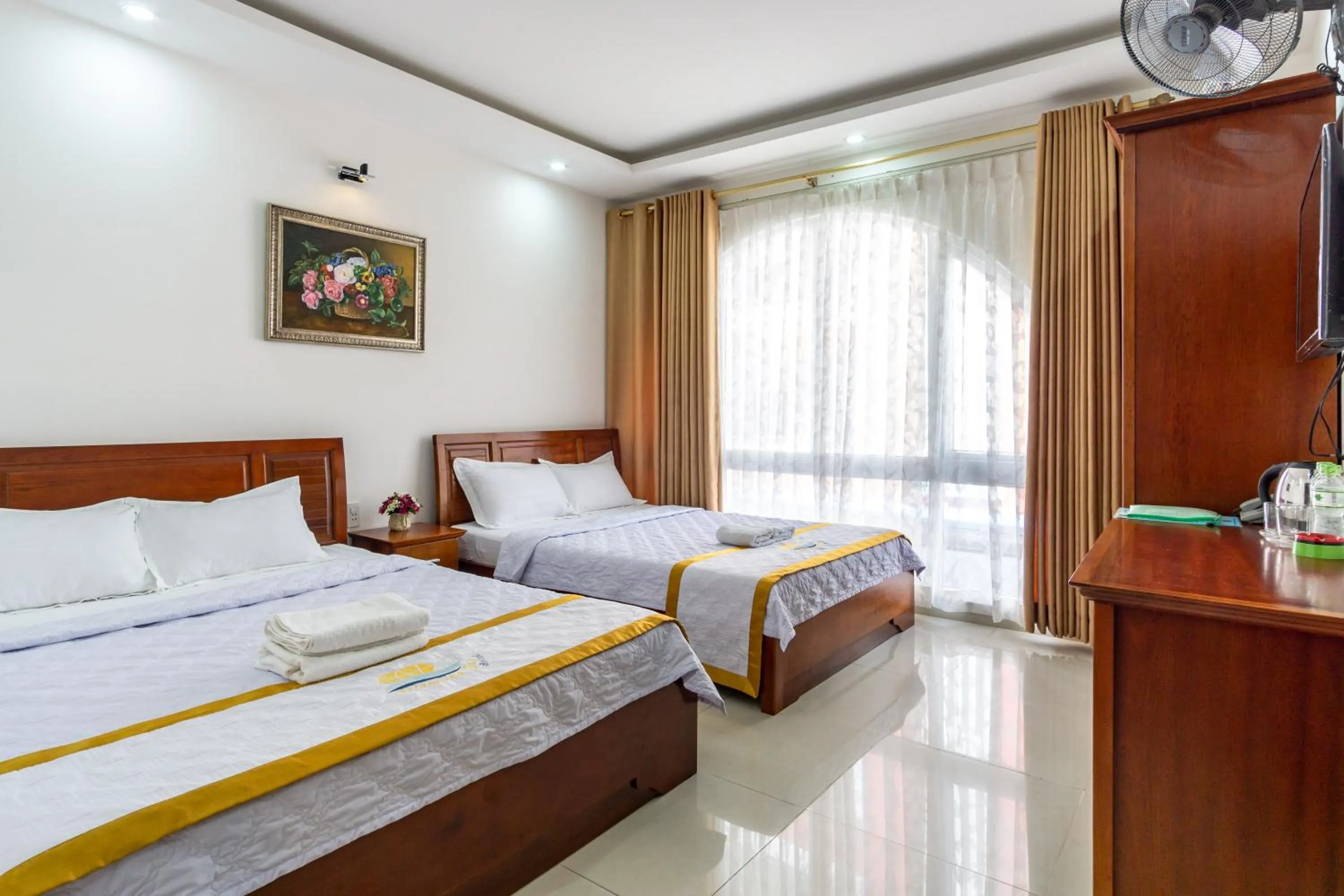 Bedroom, Bed in Diamond Sea Hotel