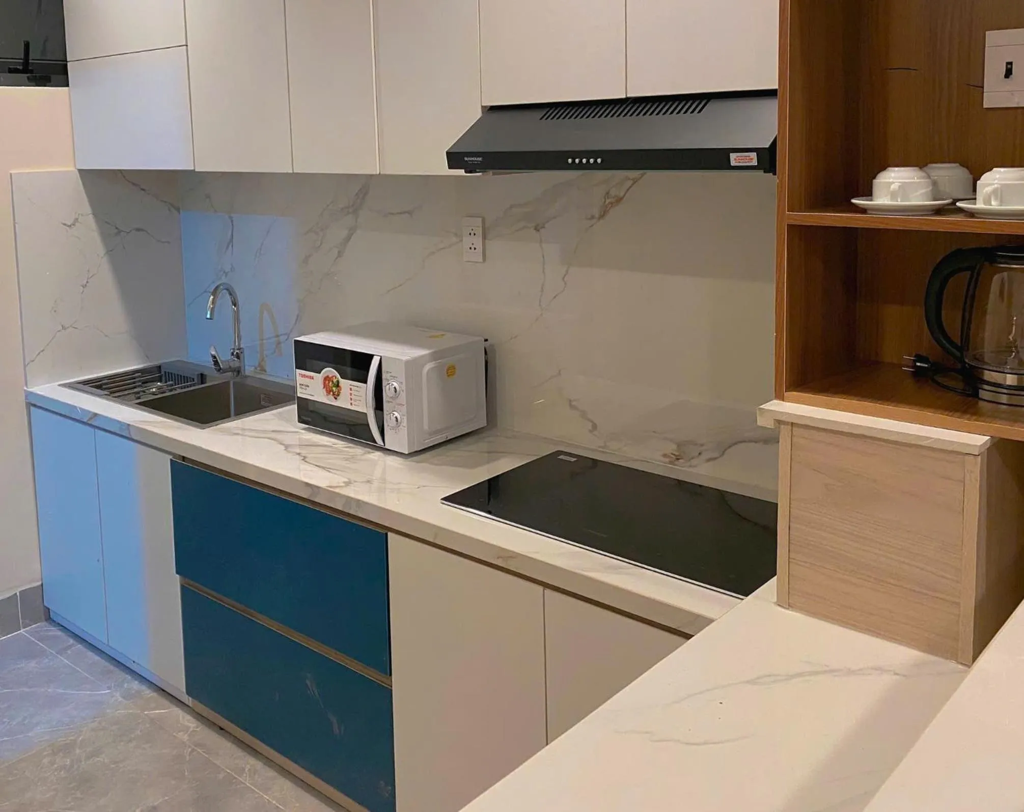 minibar in Diamond Sea Hotel