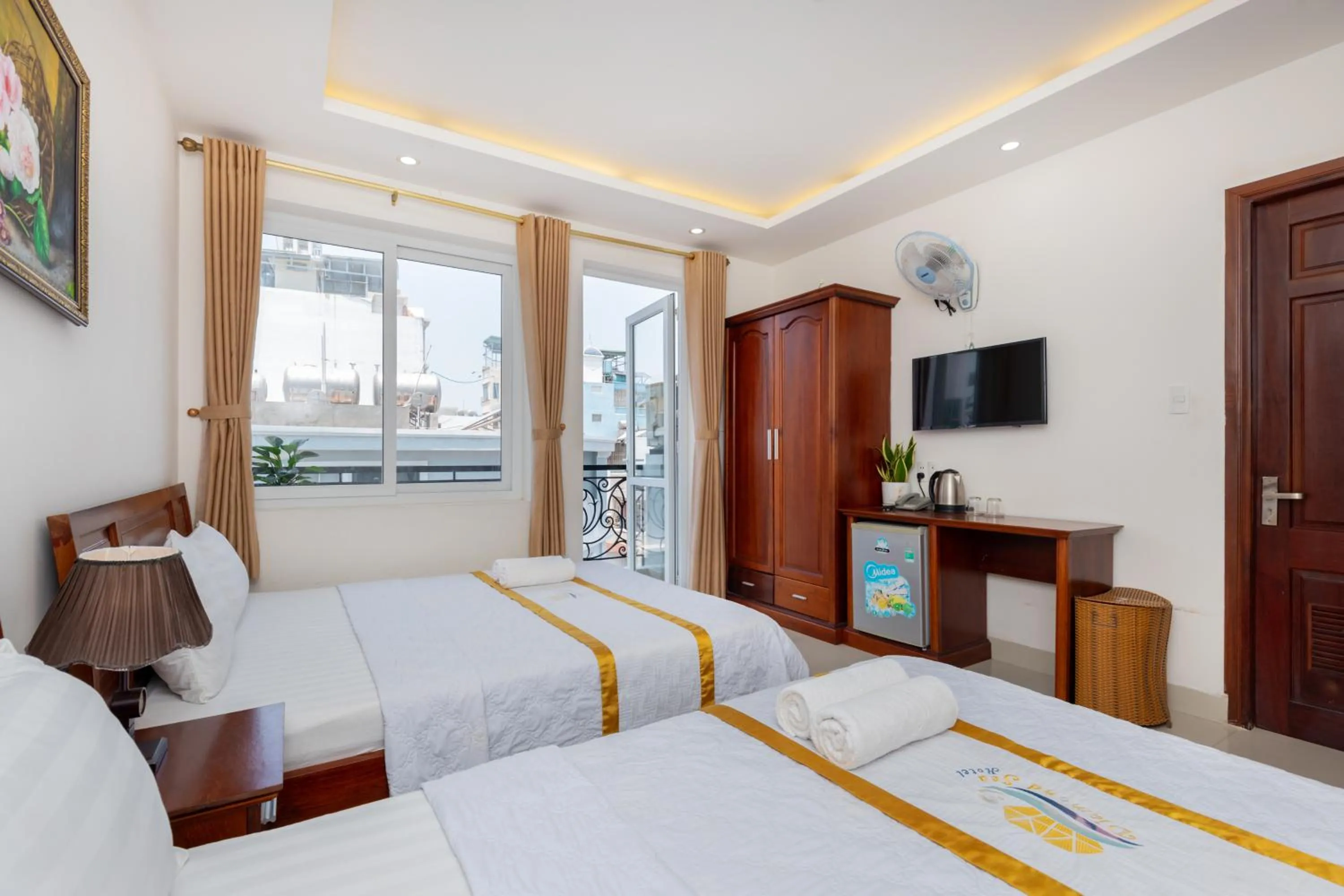 Bedroom, Bed in Diamond Sea Hotel