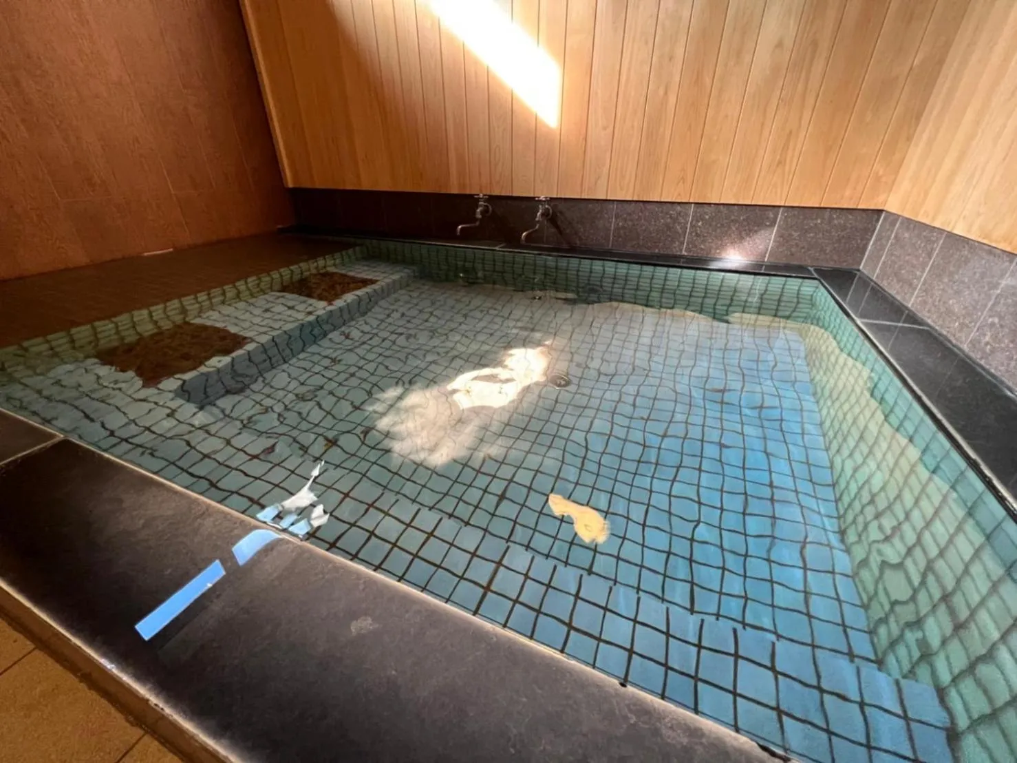 Hot Tub in Japanese style hotel and dining Morigen