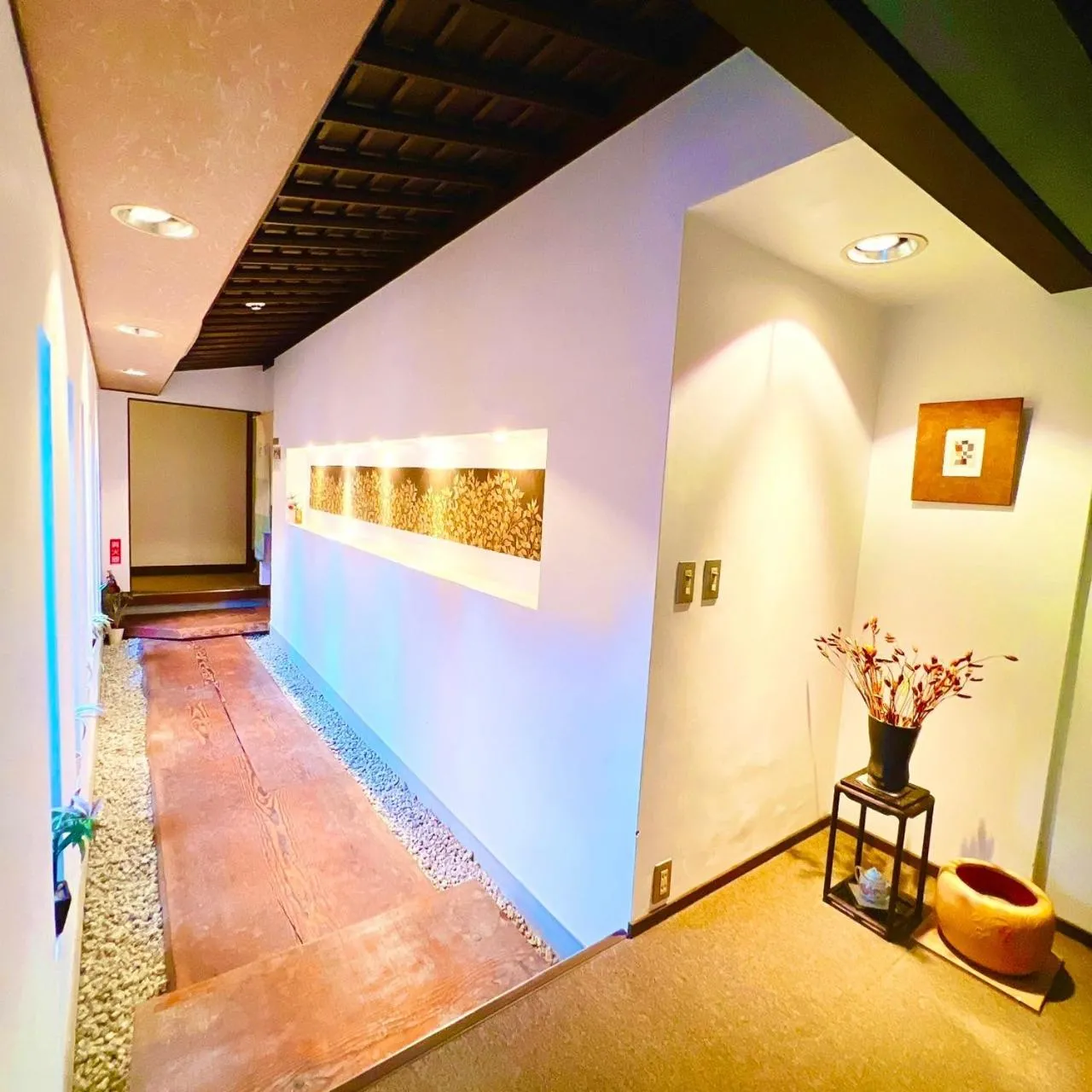 Area and facilities in Japanese style hotel and dining Morigen
