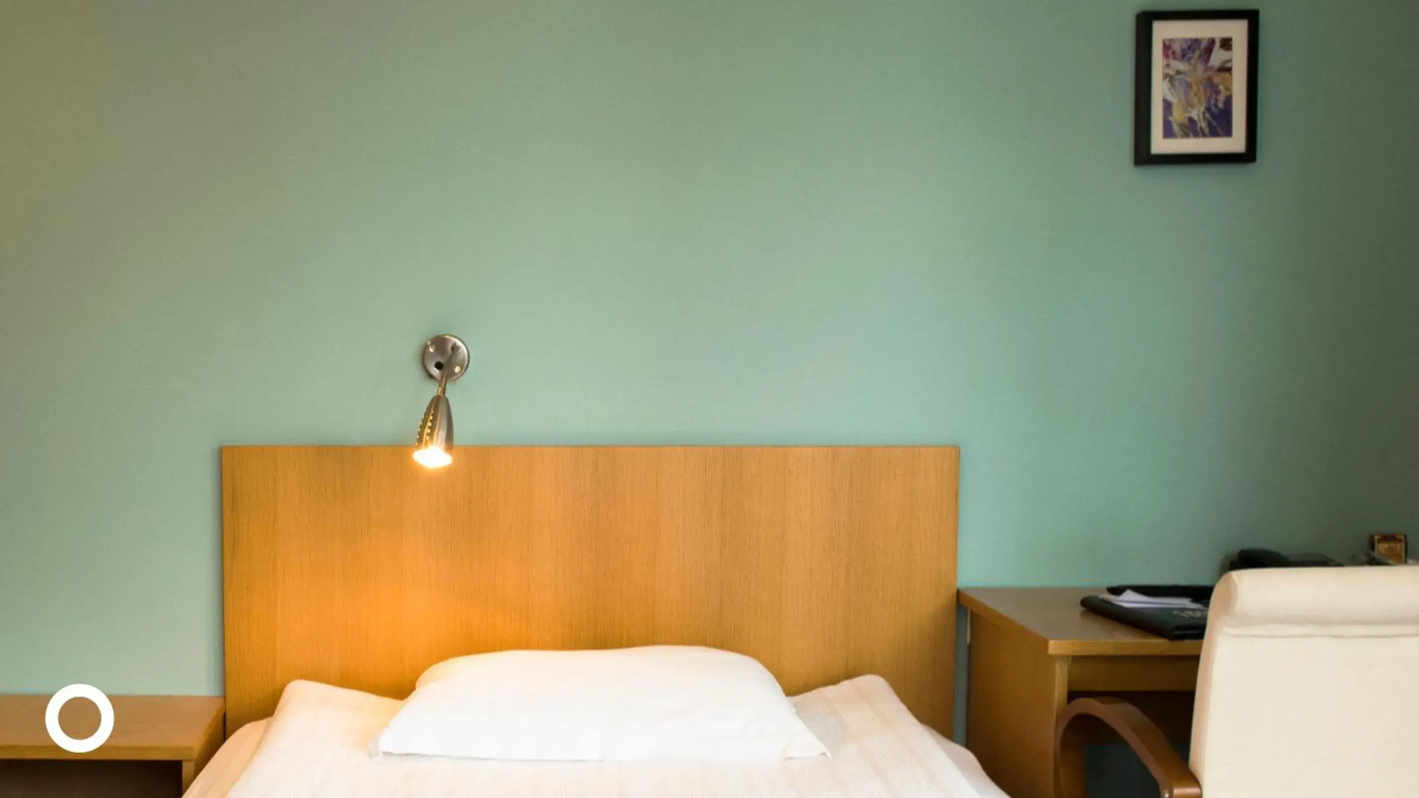 Bedroom, Bed in Center Hotels Klopp Bedroom, Bed in Center Hotels Klopp