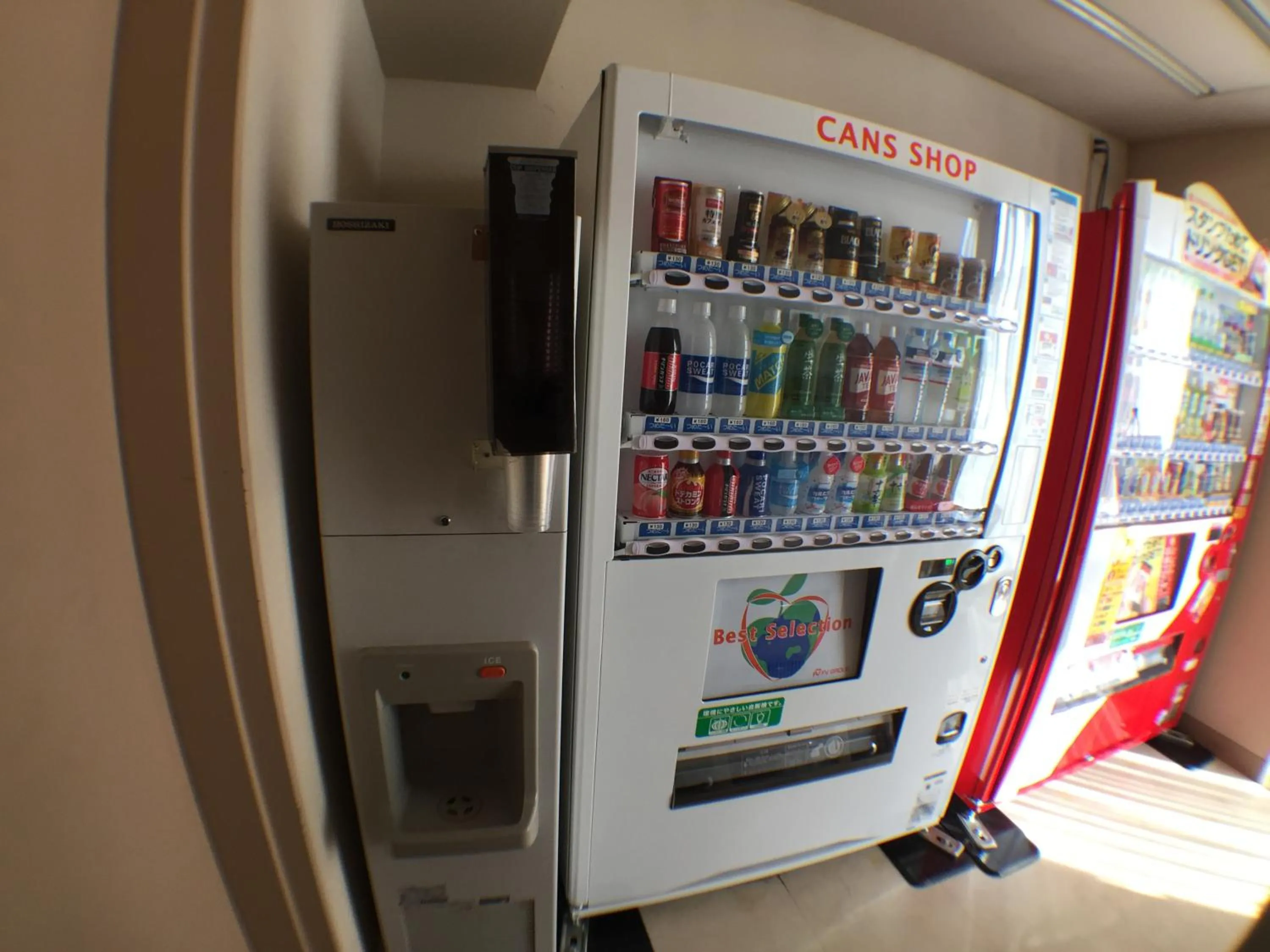 Drinks in Hotel Okhotsk Palace