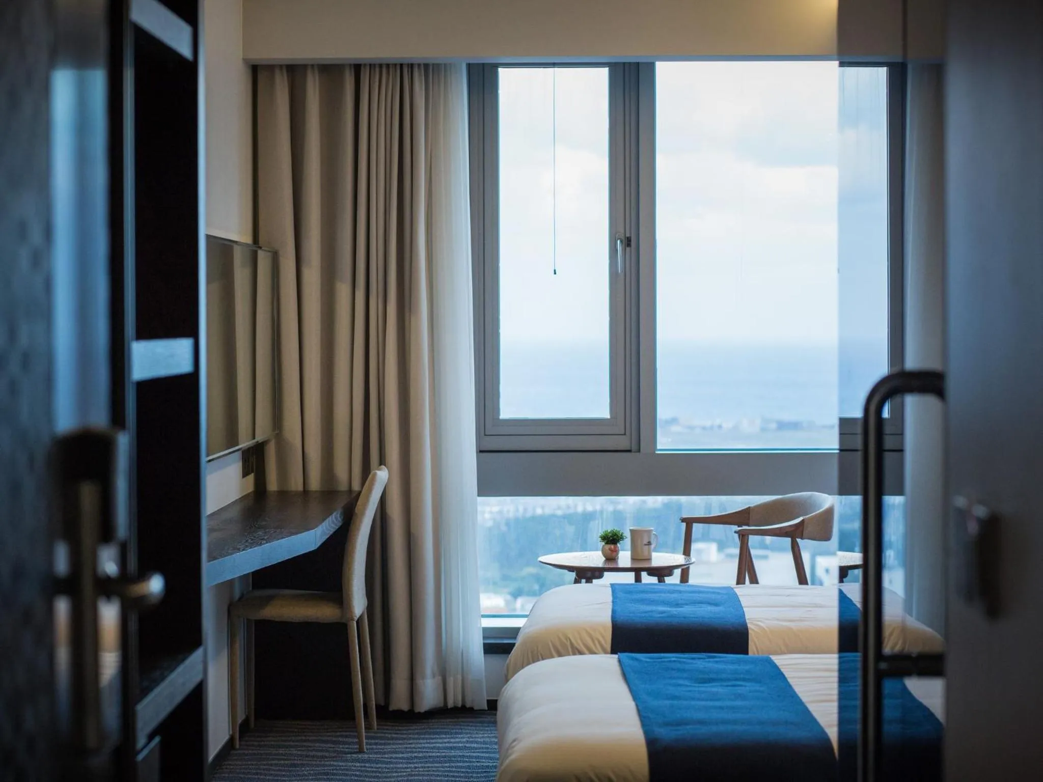 Bed in Gloucester Hotel Jeju