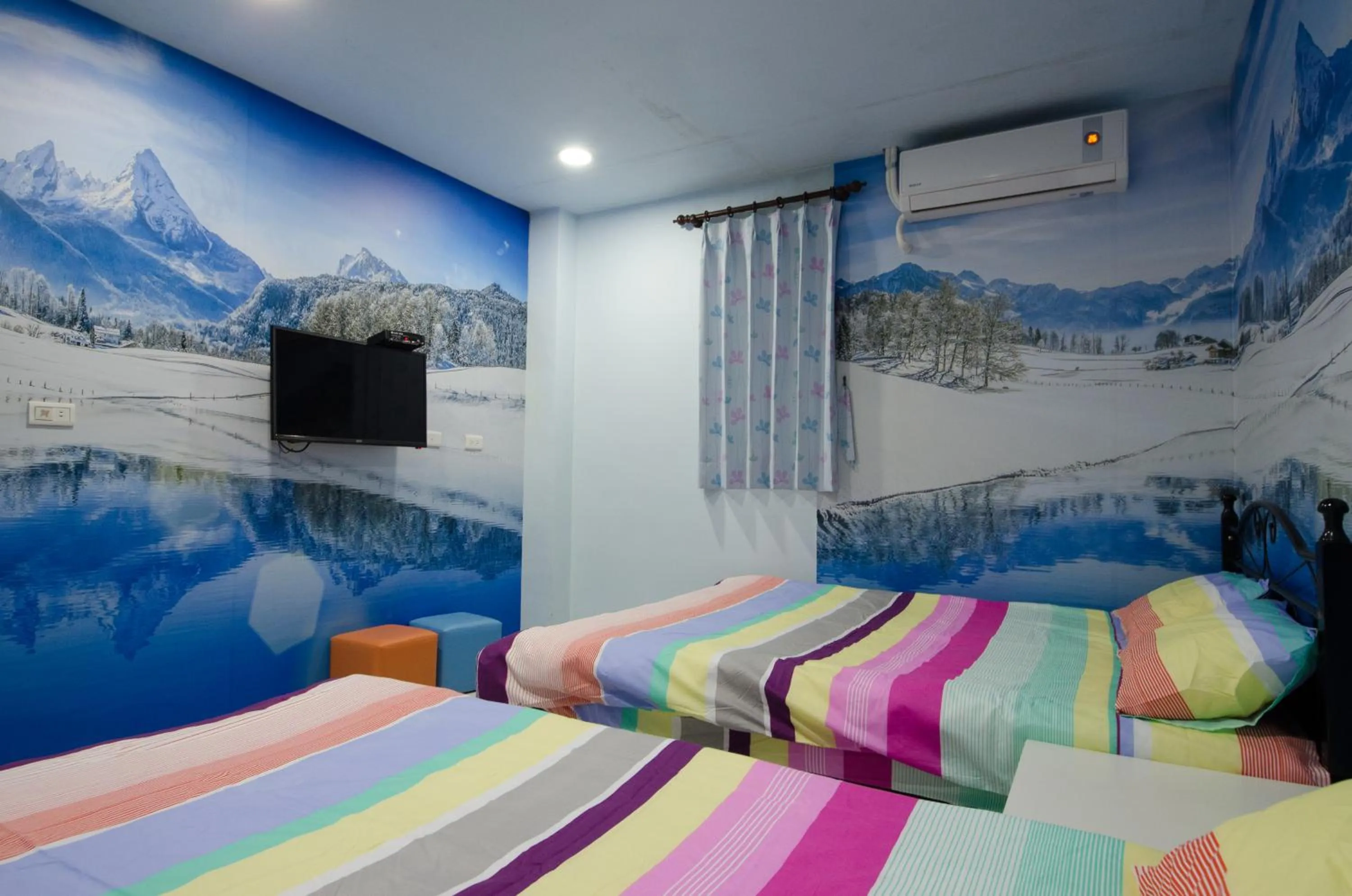 Photo of the whole room in Clover B&B