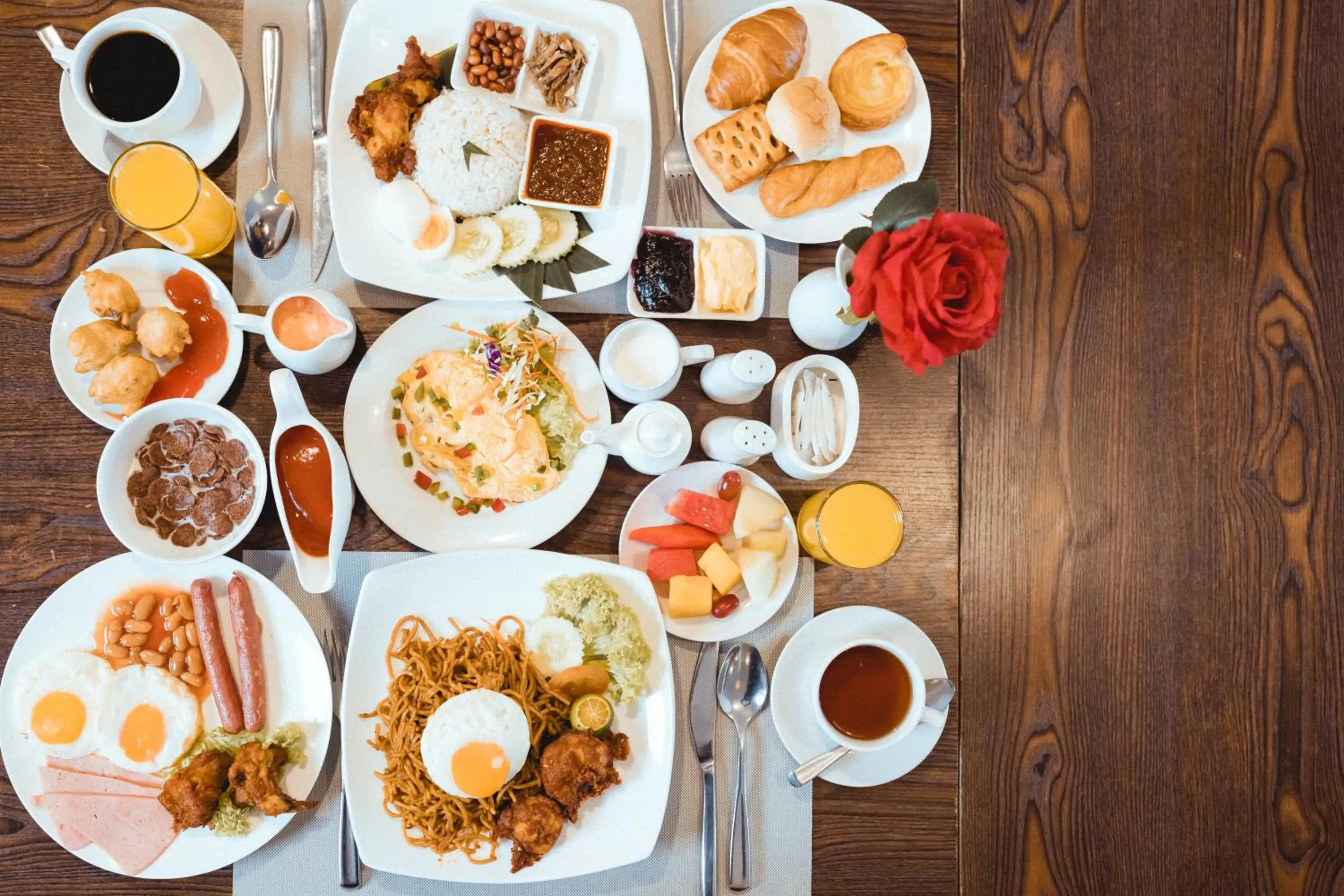 Food and drinks in MITC Hotel