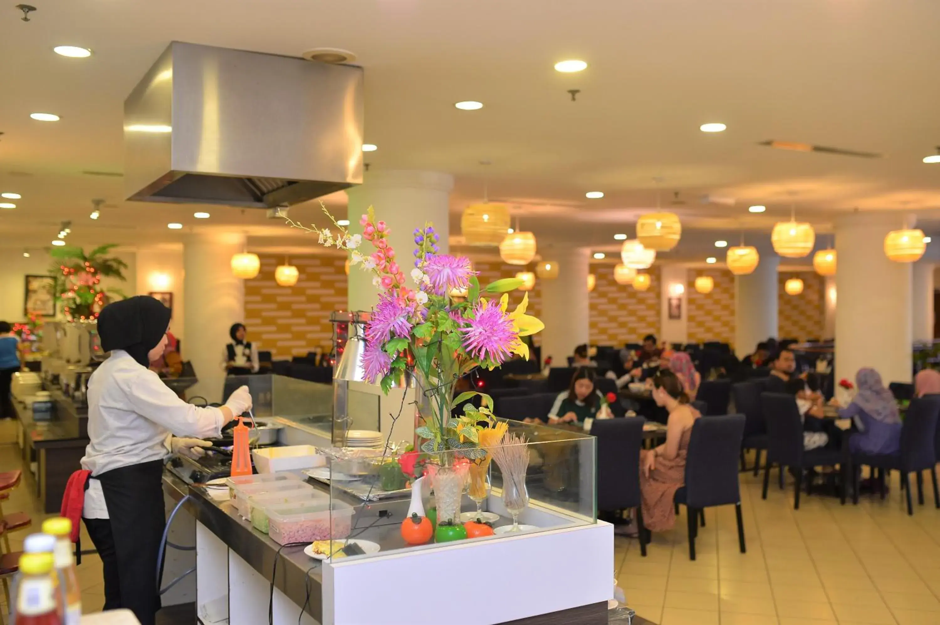 Restaurant/places to eat in MITC Hotel Restaurant/places to eat in MITC Hotel