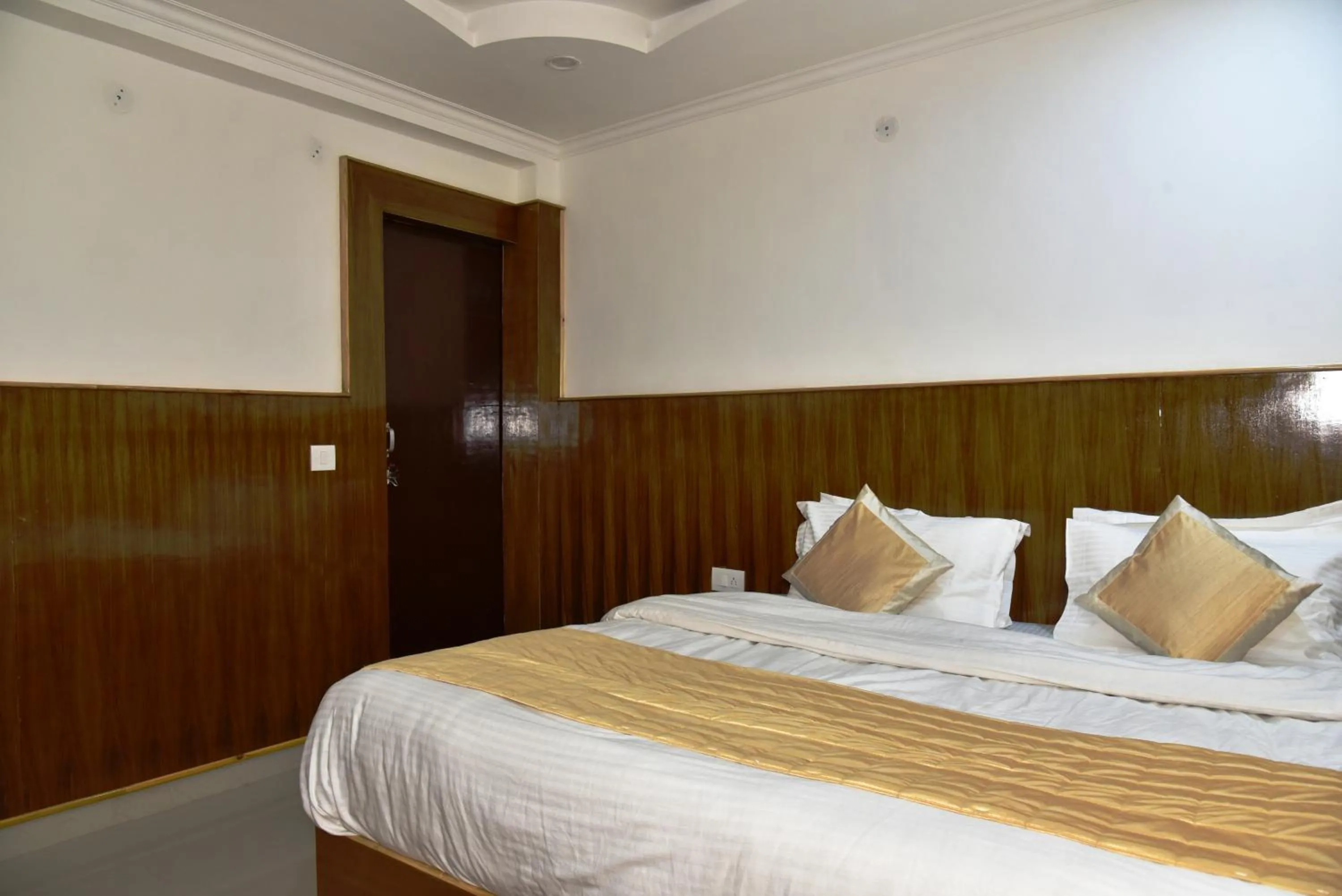 Bed in Hotel Akash - Luxury Hotel In McLeodganj