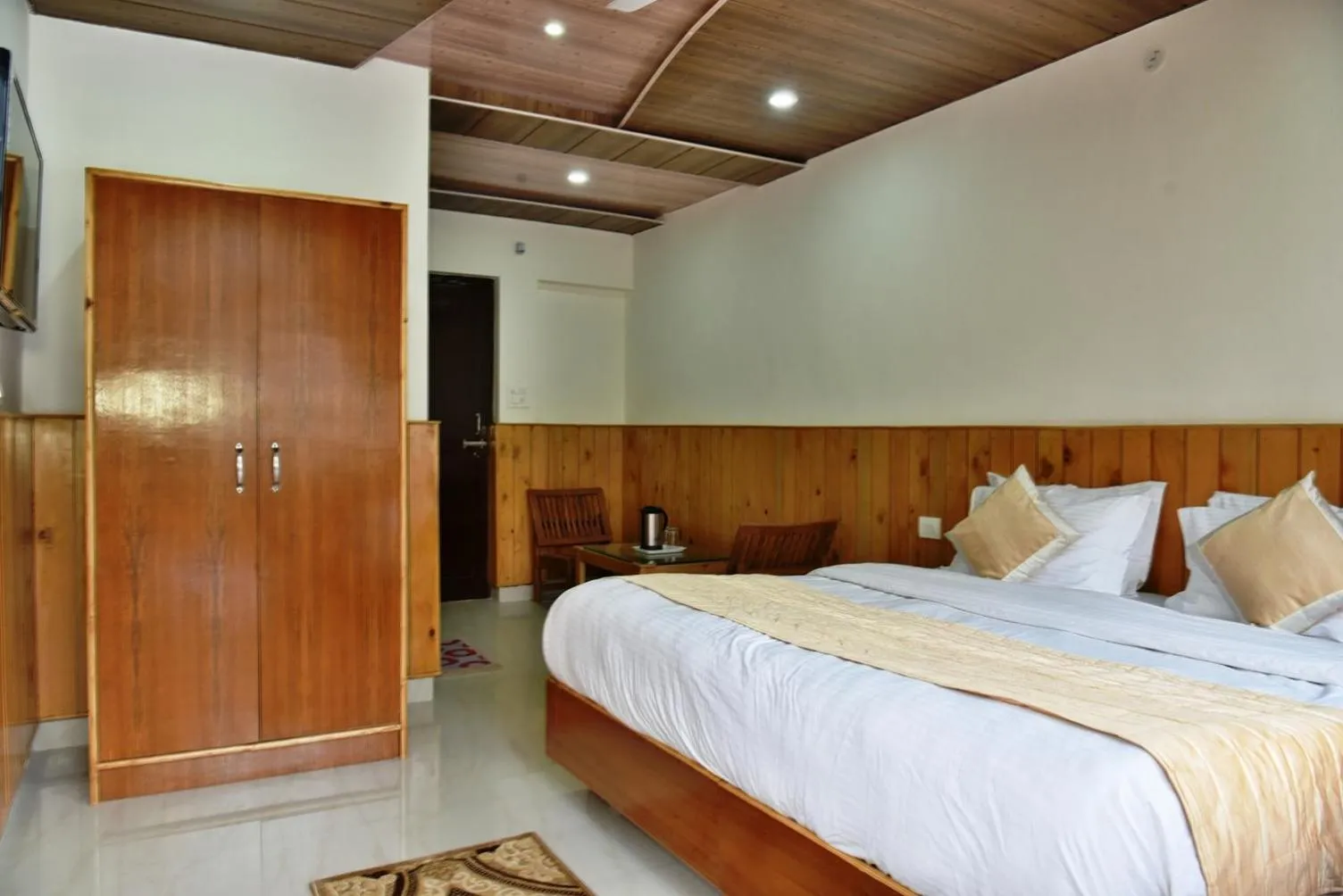 Bed in Hotel Akash - Luxury Hotel In McLeodganj