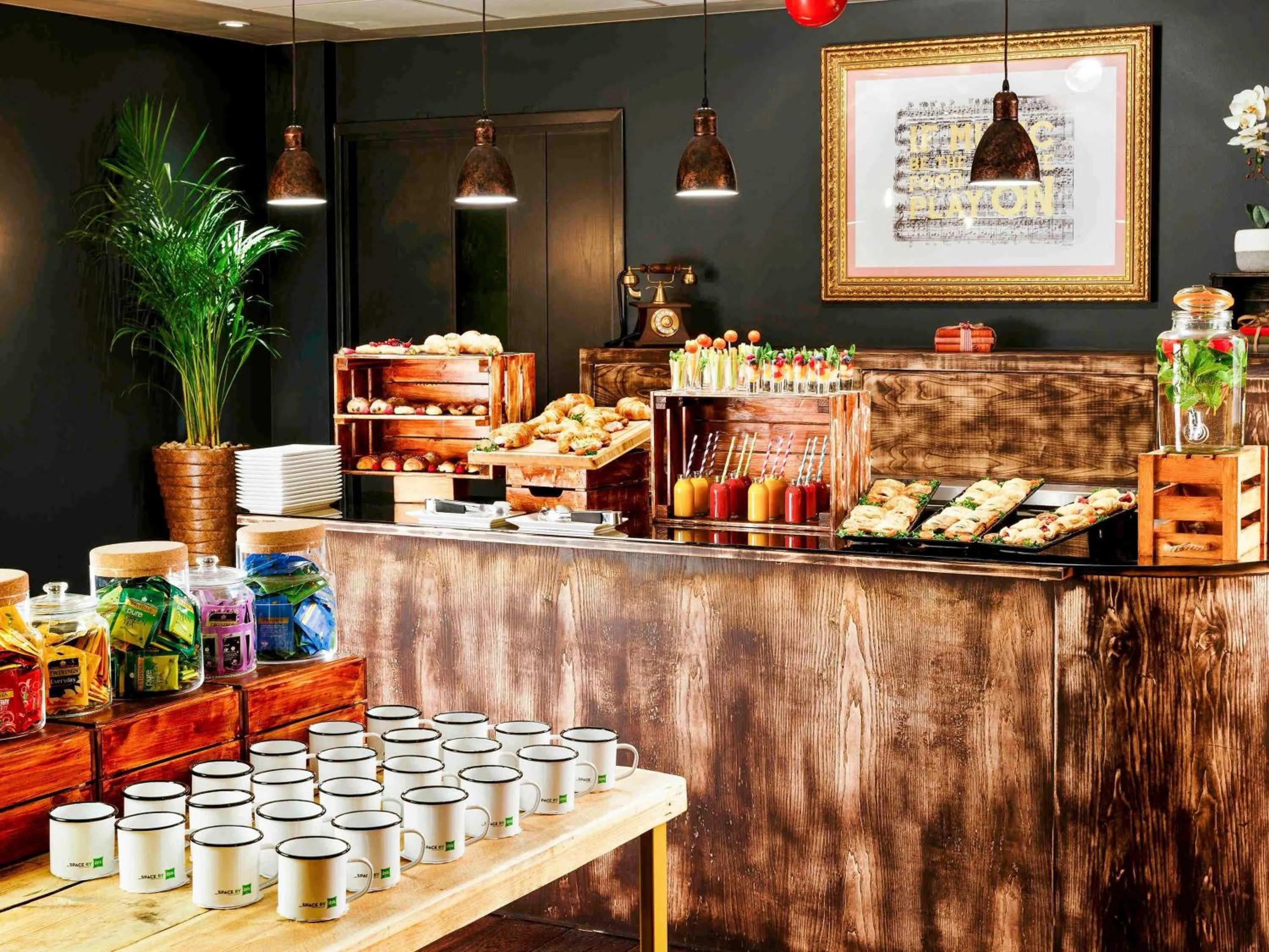 Meeting/conference room in ibis Styles London Southwark - near Borough Market