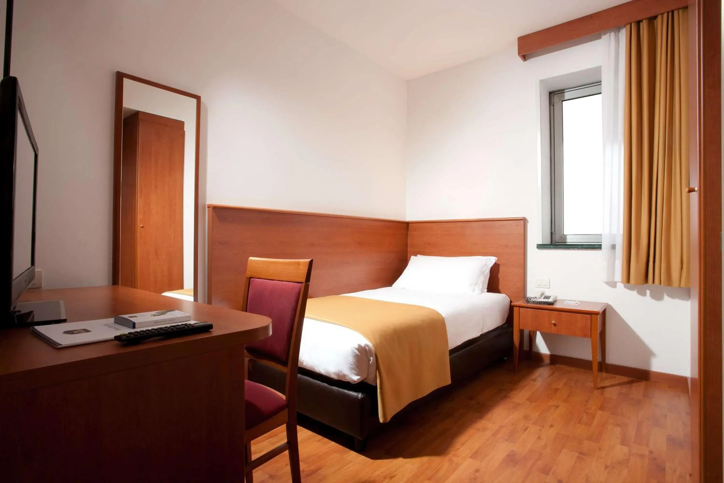 Classic Single Room - single occupancy in Best Western Park Hotel Continental Classic Single Room - single occupancy in Best Western Park Hotel Continental