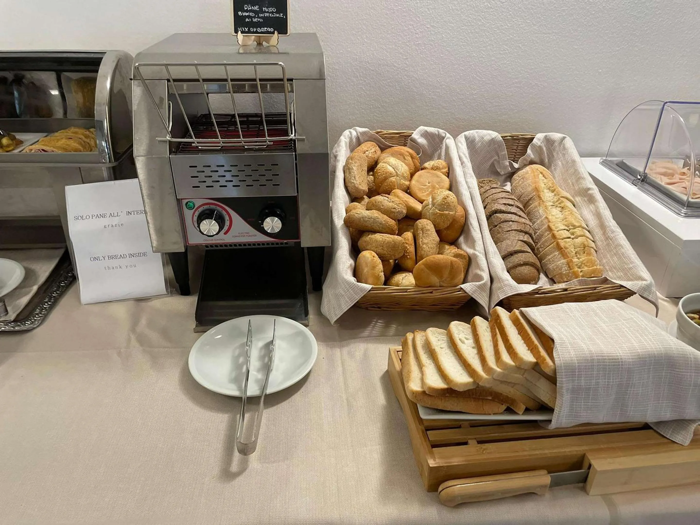 Breakfast in Best Western Park Hotel Continental