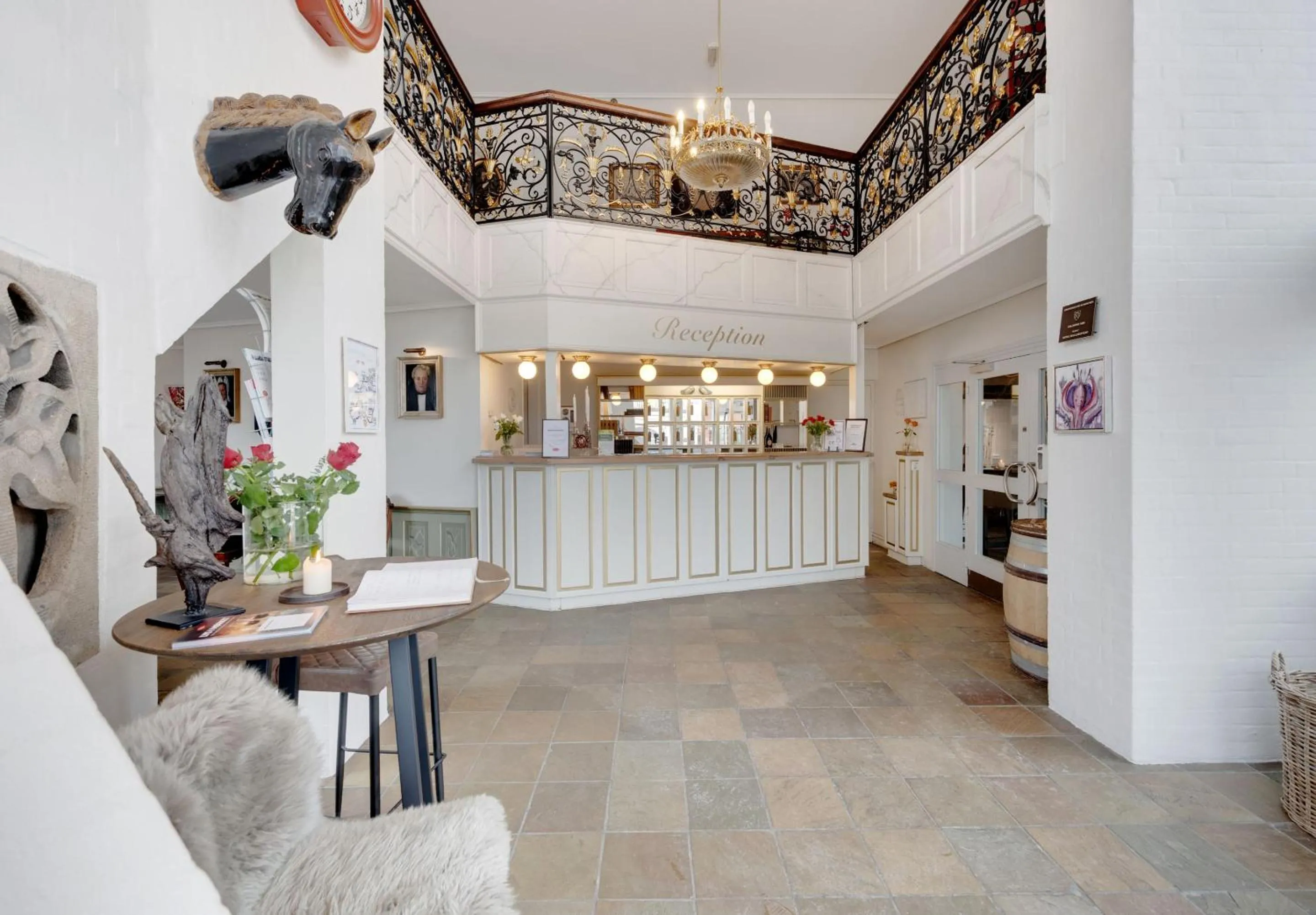 Lobby or reception in Hotel Hjallerup Kro