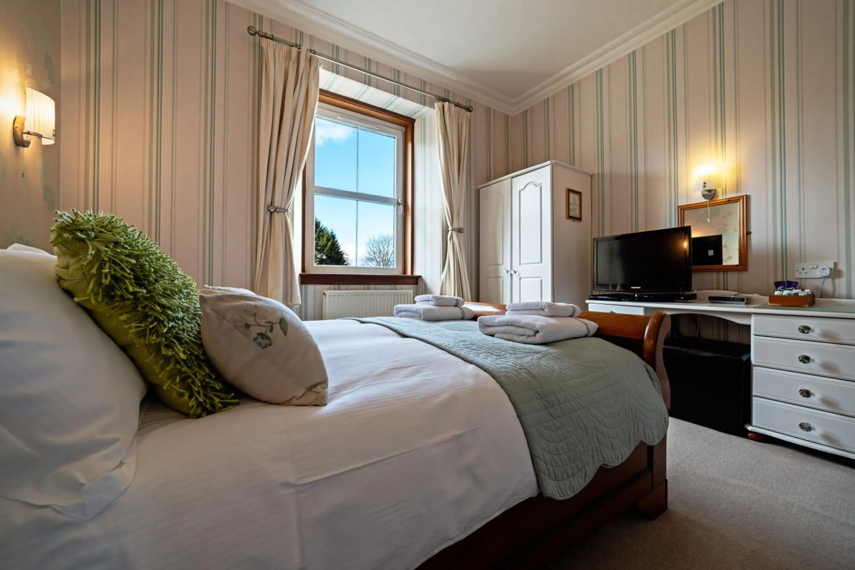 Double Room in The Rowan Tree Country Hotel Double Room in The Rowan Tree Country Hotel