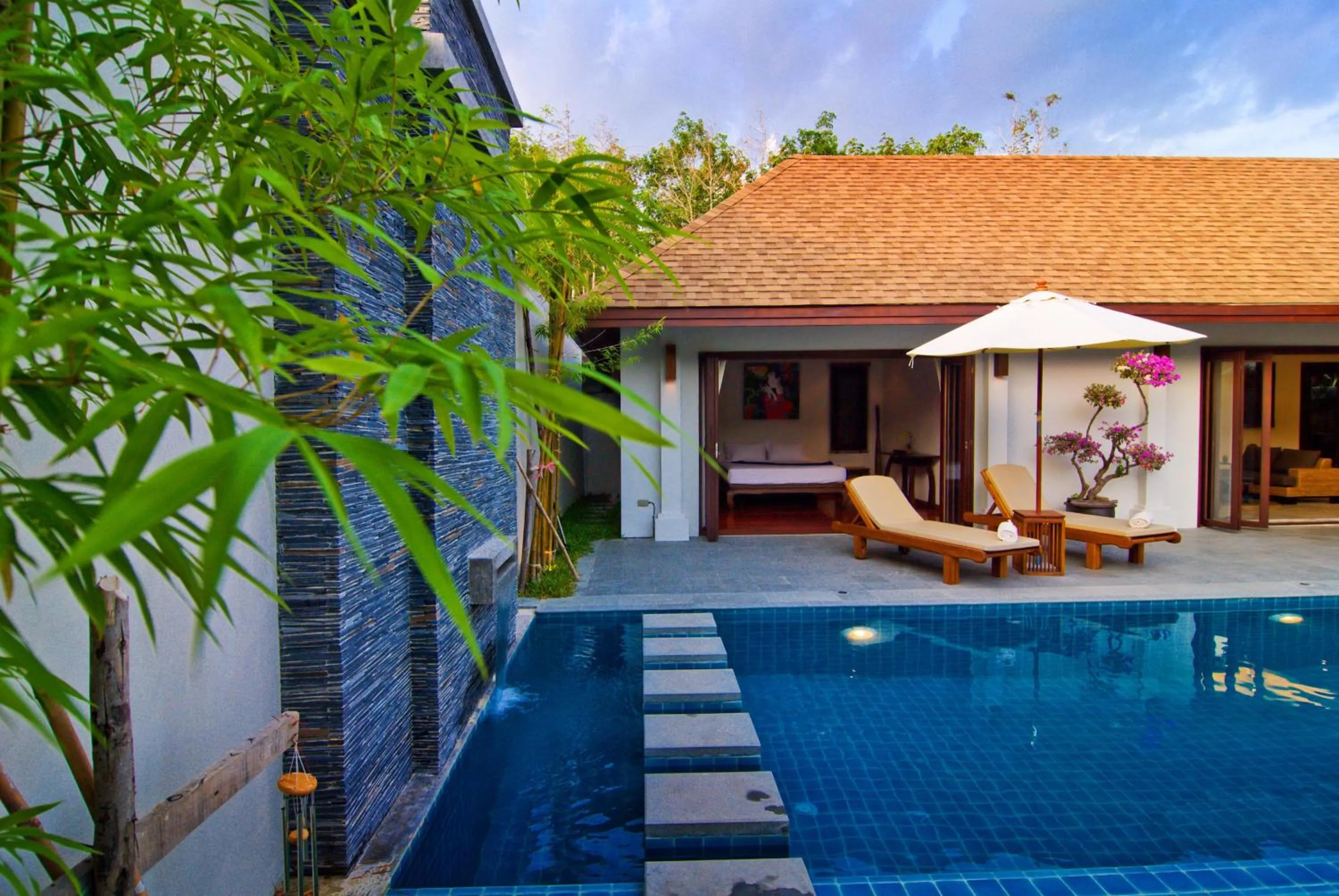 Pool view in Villa Susu by Holiplanet
