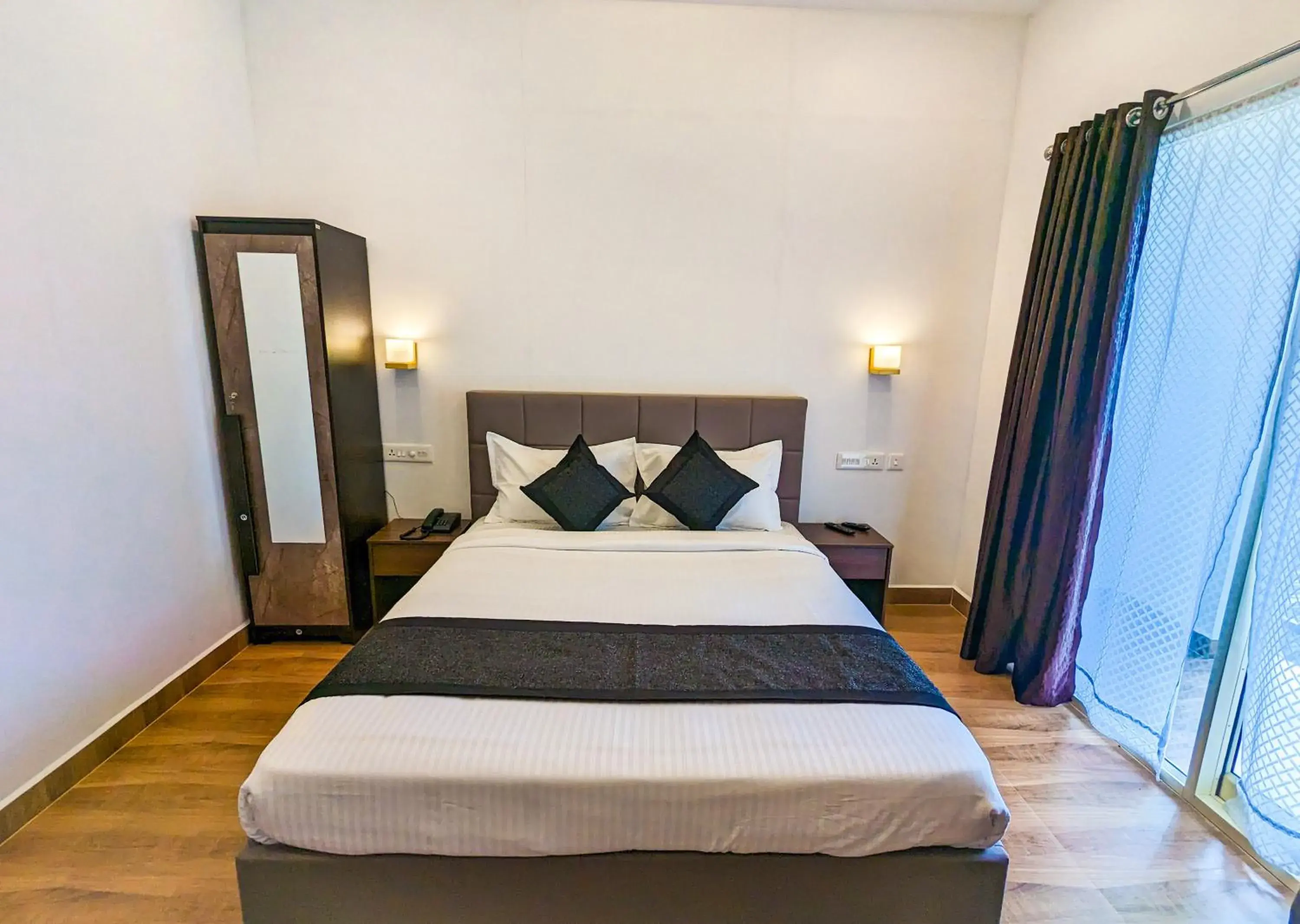 Photo of the whole room, Bed in Ayursakthi Riverdale Photo of the whole room, Bed in Ayursakthi Riverdale