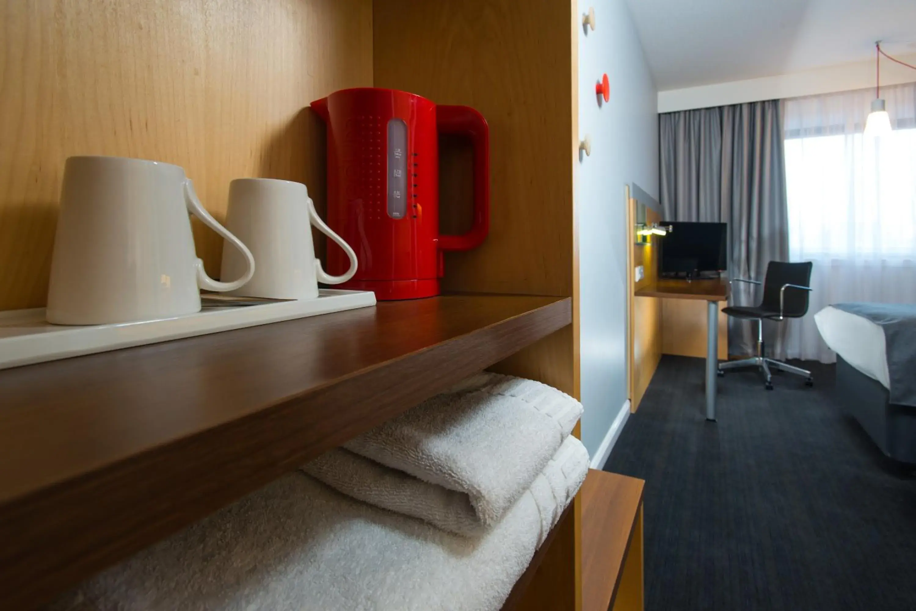 Photo of the whole room, Bed in Holiday Inn Express Bedford by IHG Photo of the whole room, Bed in Holiday Inn Express Bedford by IHG