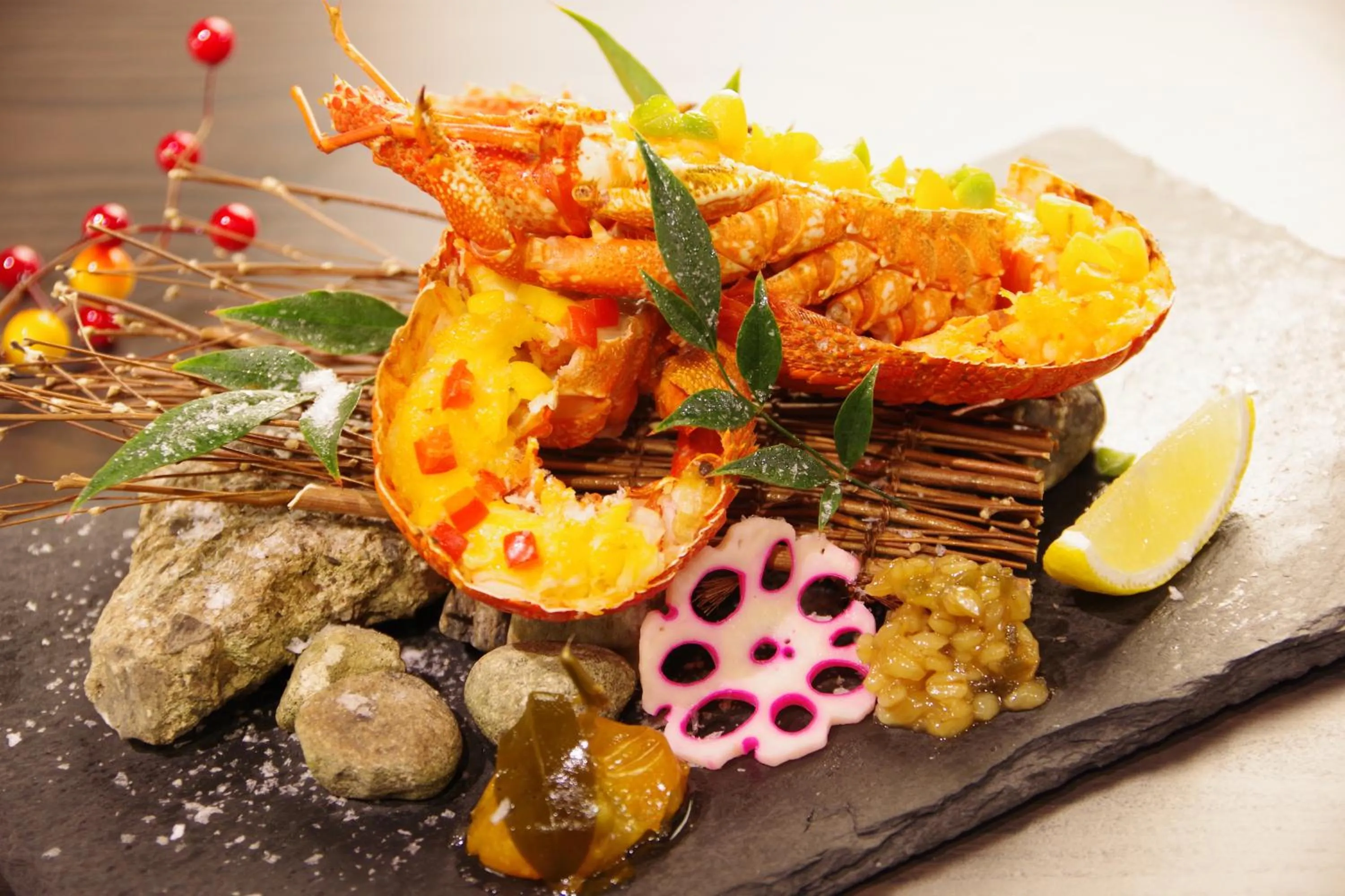 Restaurant/places to eat in Hill Hotel Sunpia Iga